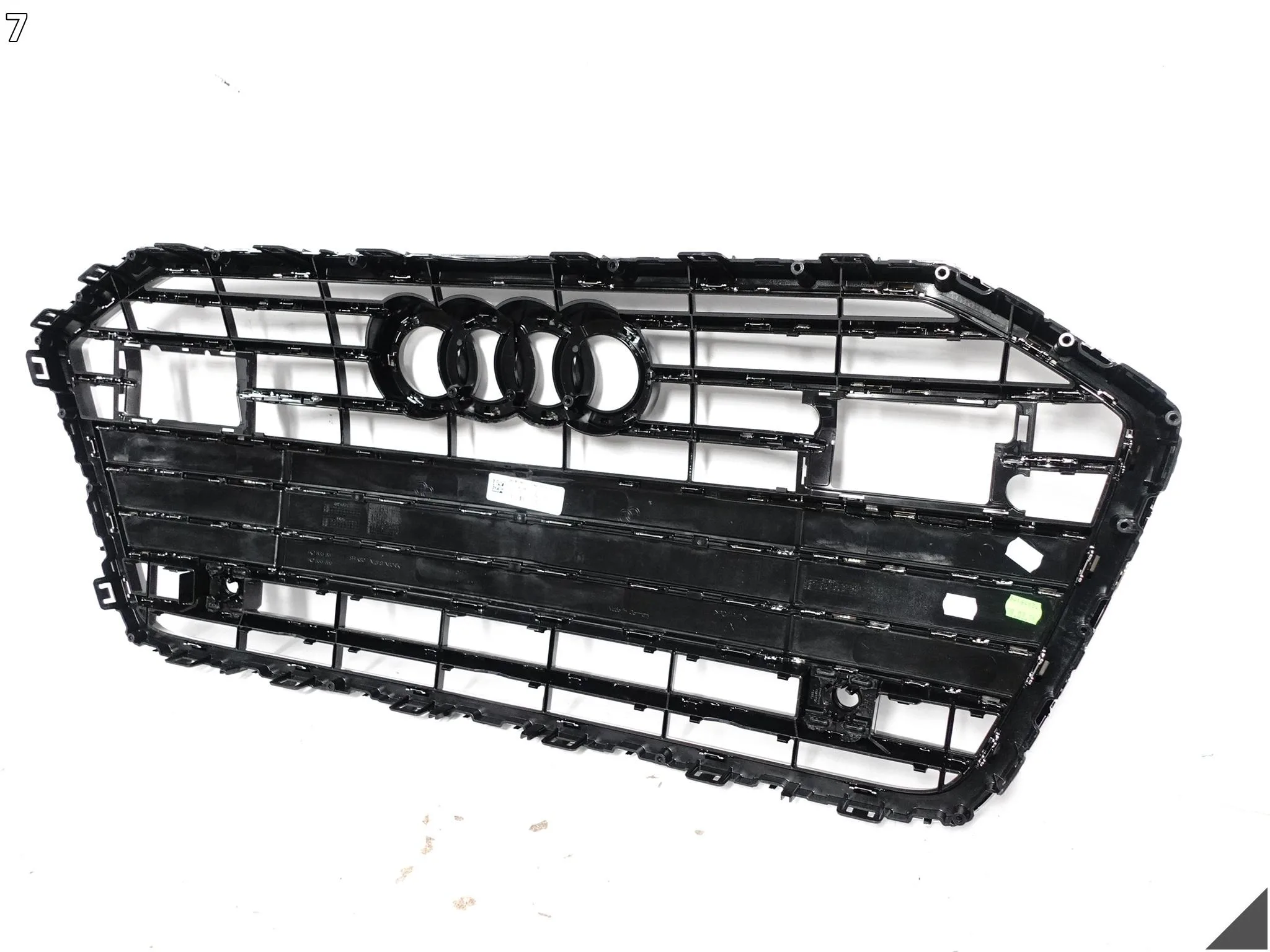 AUDI A6 S-LINE C8 4K0 18-23 GRILL ATRAPA KRATKA WLOT W ZDERZAK PRZÓD CHROM 374e80ceb368d8b7179bf4bdee034c15