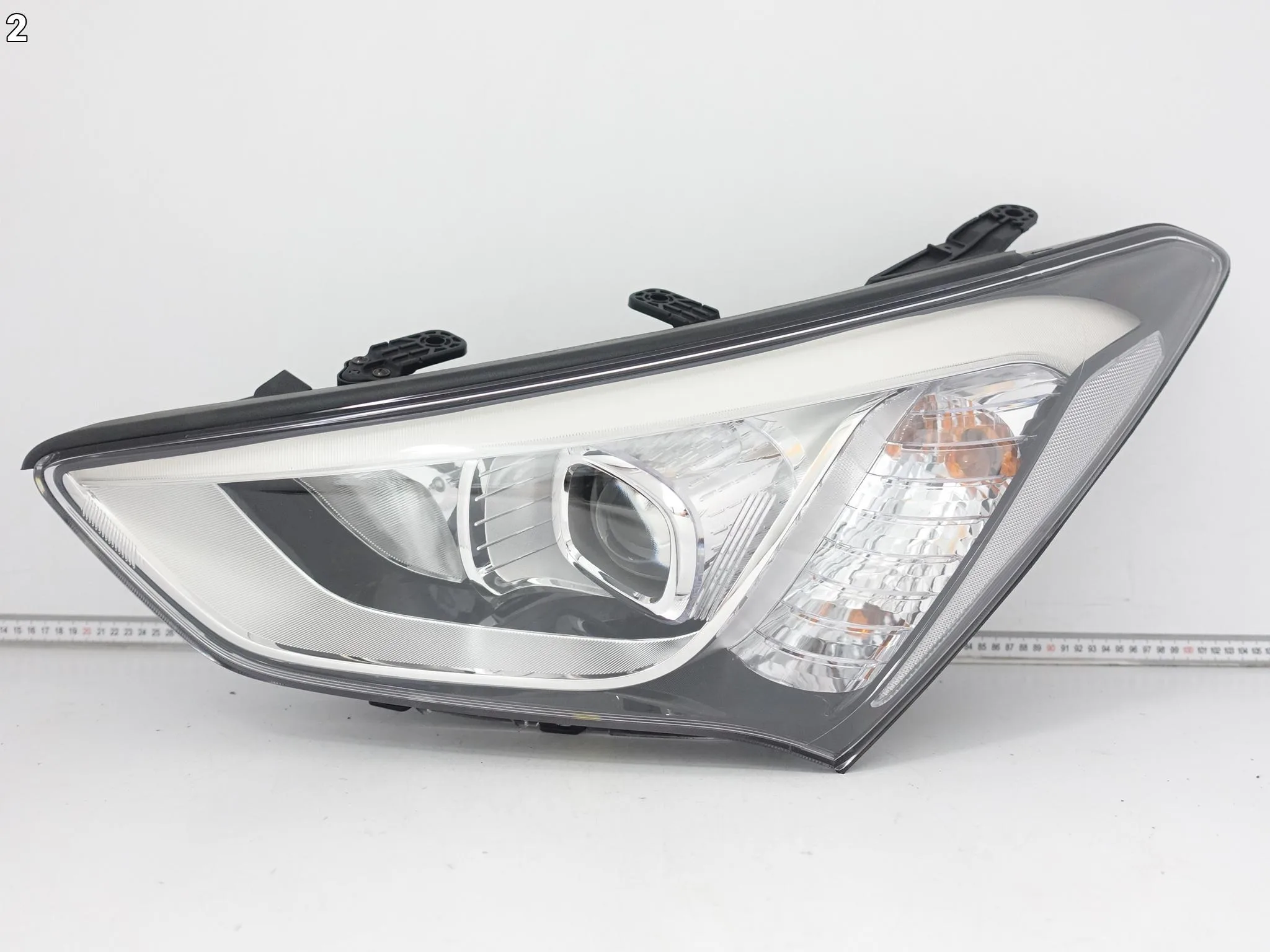 HYUNDAI SANTA FE III 3 DM/NC 12-16 LAMPA XENON LEWA PRZÓD EUROPA 73994f68e548038d91006d8e970c0c1b