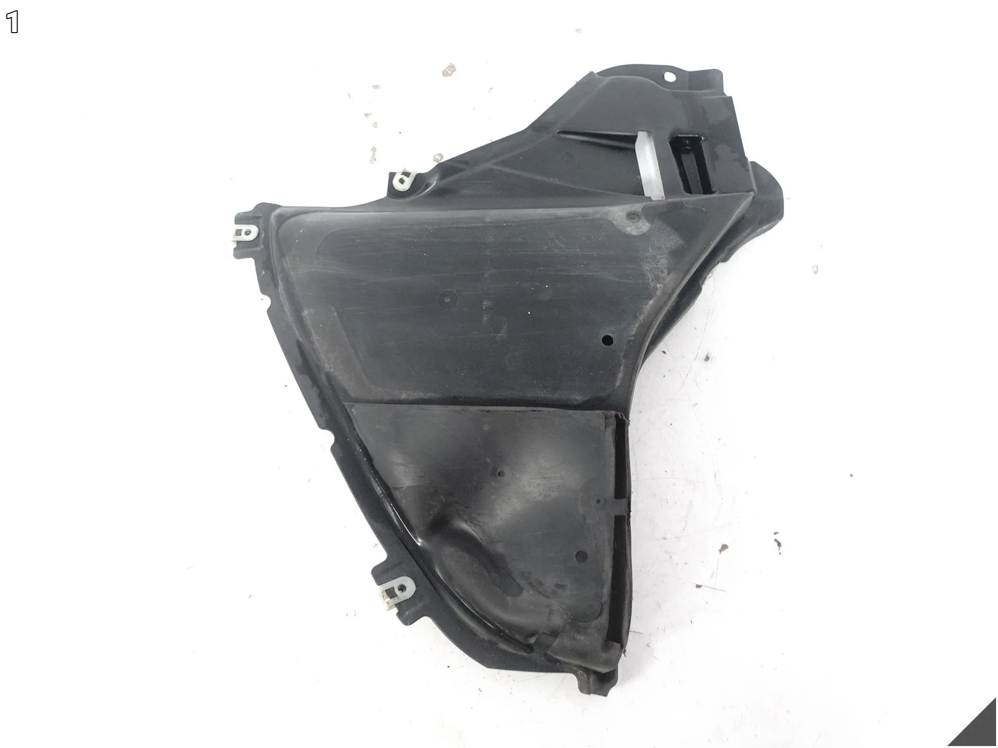 BMW 5 G31 G30 M-PAKIET MSP 17-20 DOLNA OSŁONA TRÓJKĄT NADKOLE PRZÓD PRAWA ed9879bb41f82f70bde8df581453375a