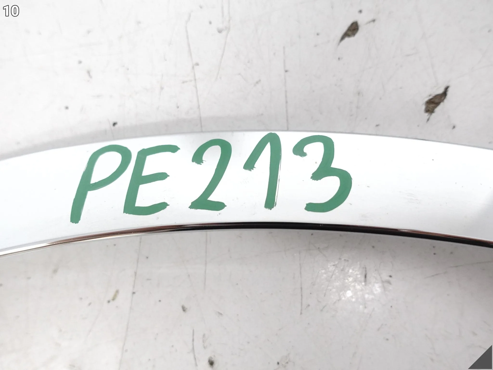 MINI COOPER F55 F56 F57 13-24 RAMKA LISTWA OSŁONA LAMPY CHROM LEWA PRZÓD 8a49d75cc84e3b0e2d439cd1a56fa2a0