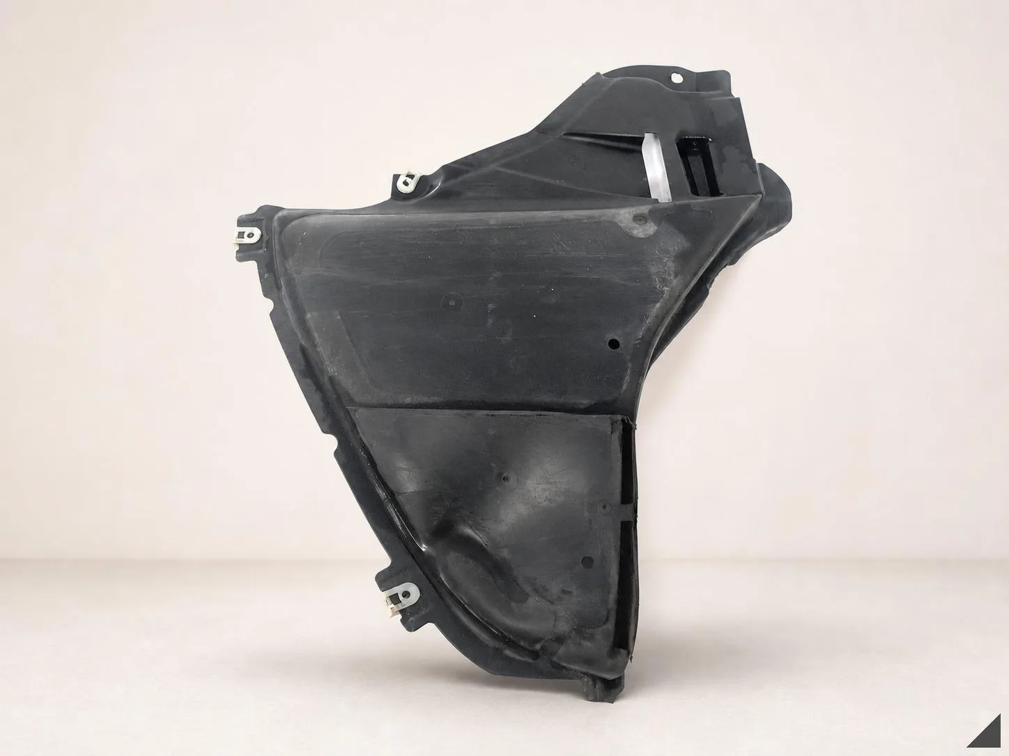 BMW 5 G31 G30 M-PAKIET MSP 17-20 DOLNA OSŁONA TRÓJKĄT NADKOLE PRZÓD PRAWA 7c598f652240a46d201a8623d0c09a07
