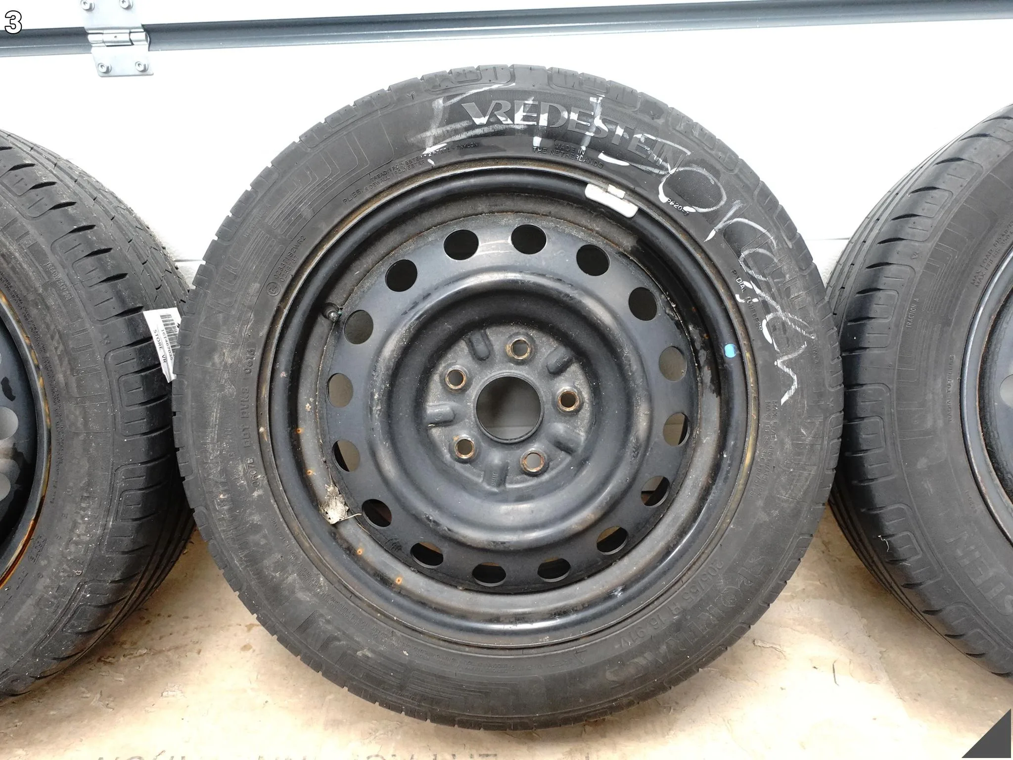 VW AUDI SEAT FELGI STALOWE 6,5×16 ET45 OPONY VREDESTEIN 205/55 6,9MM 2016r 3bb859d666cdd17fa538c41c5bb3ab7a