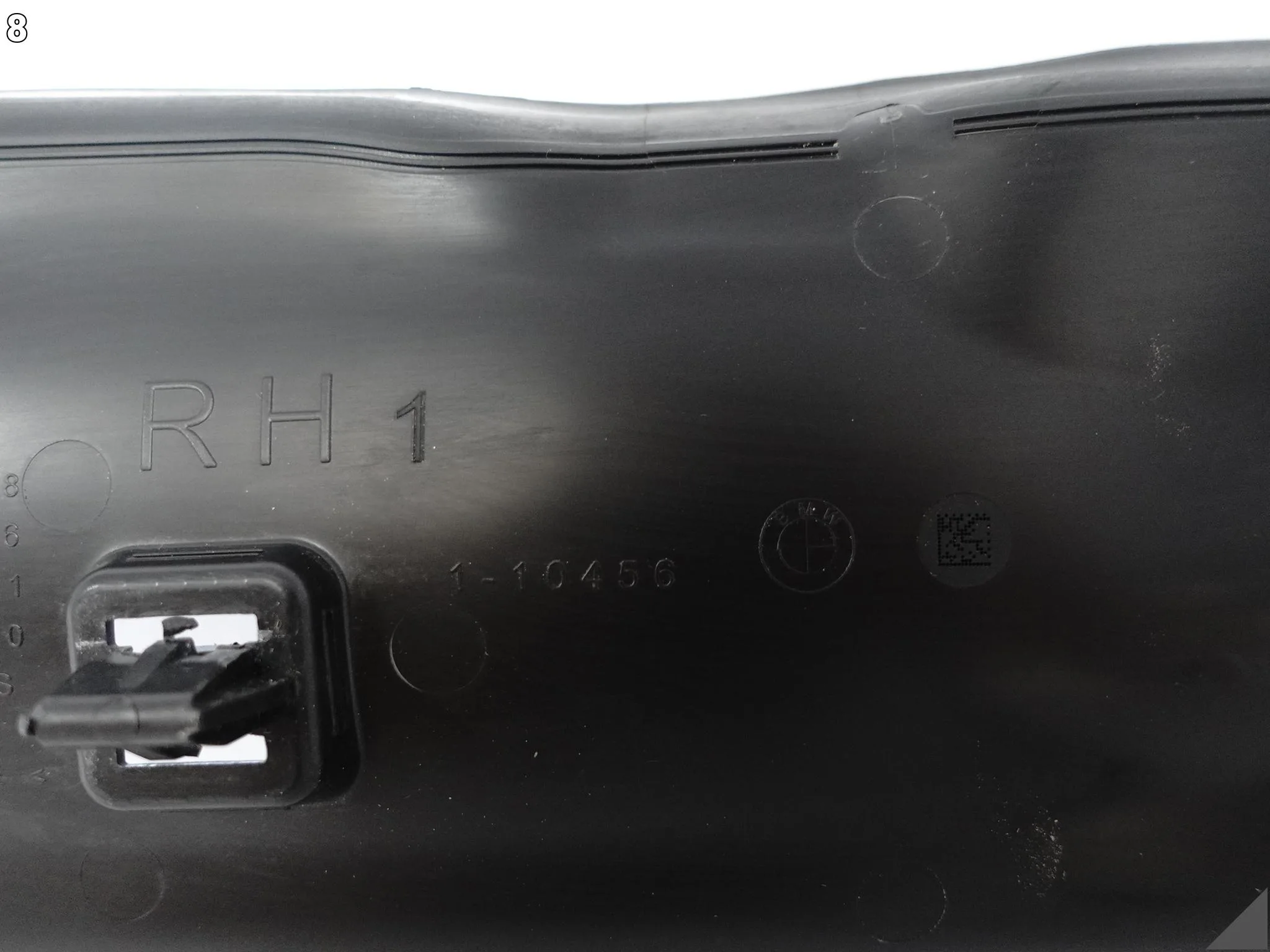 BMW XM G09 22- LISTWA USZCZELKA WYGŁUSZENIE BŁOTNIK PRZÓD PRAWA 0e4f2d0b8cf5de939475586839d612da