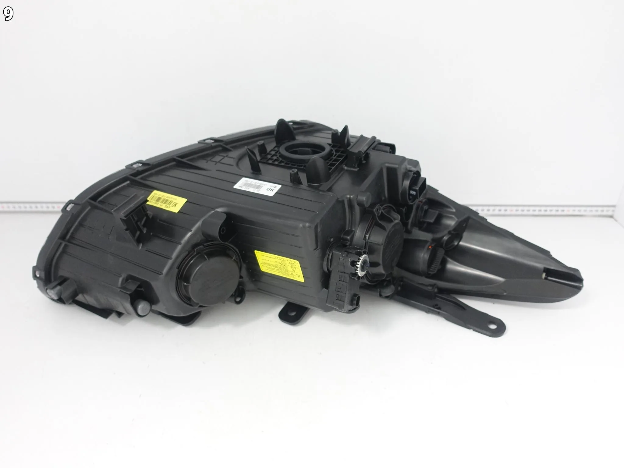 HYUNDAI SANTA FE III 3 DM/NC 12-16 LAMPA XENON LEWA PRZÓD EUROPA 325bed2cb586d124bb5df8cd317945a4