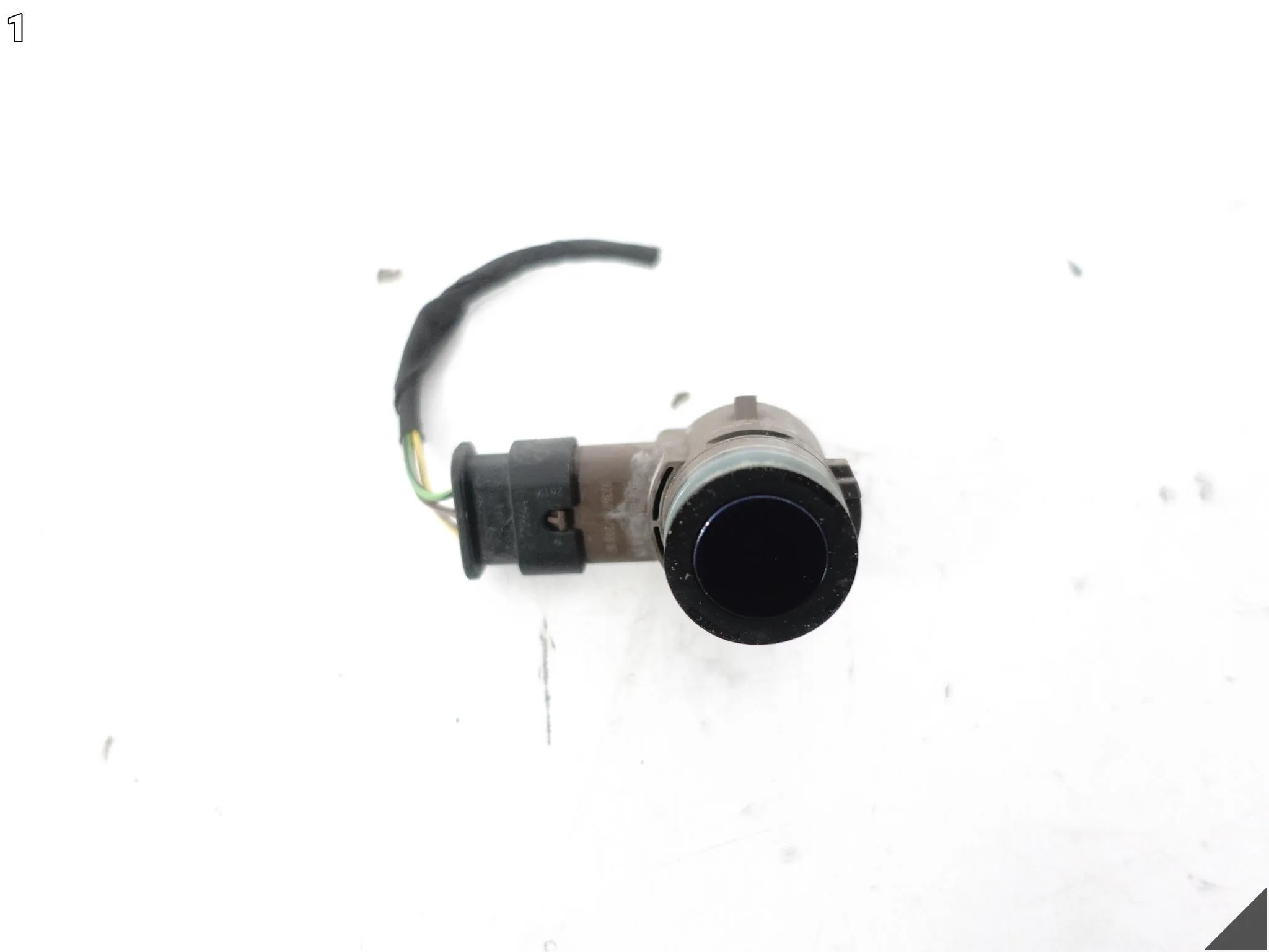 BMW 5 G31 G30 17- CZUJNIK SENSOR PARKOWANIA PDC PRZÓD MEDITERRANBLAU C10 72059d32f9759a143de286815327488c