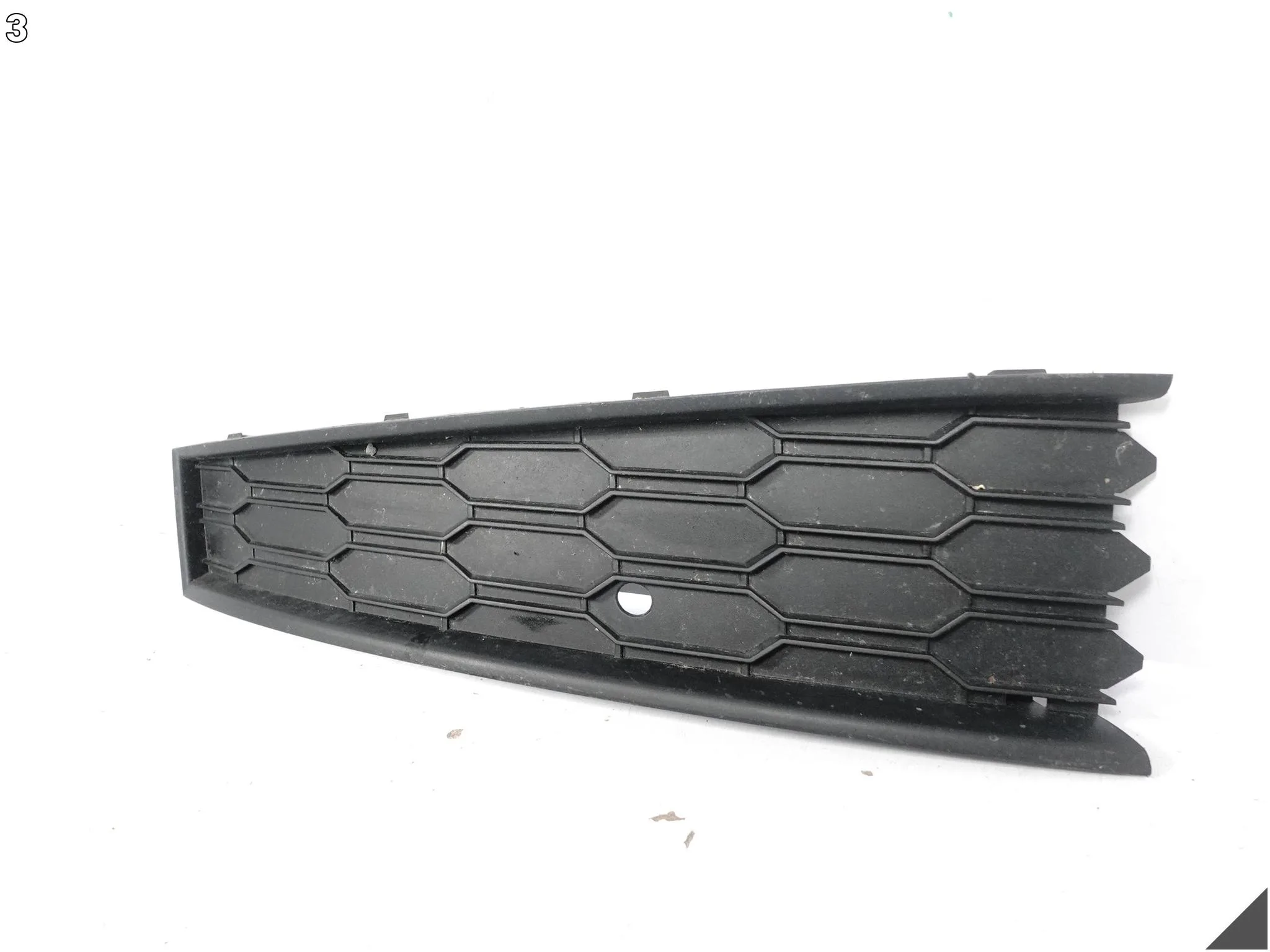 SKODA SCALA 657 19-23 KRATKA ATRAPA WLOT W ZDERZAK LEWA PRZÓD 657807681A e4fd1168875f54e1976349602bcb7eb8