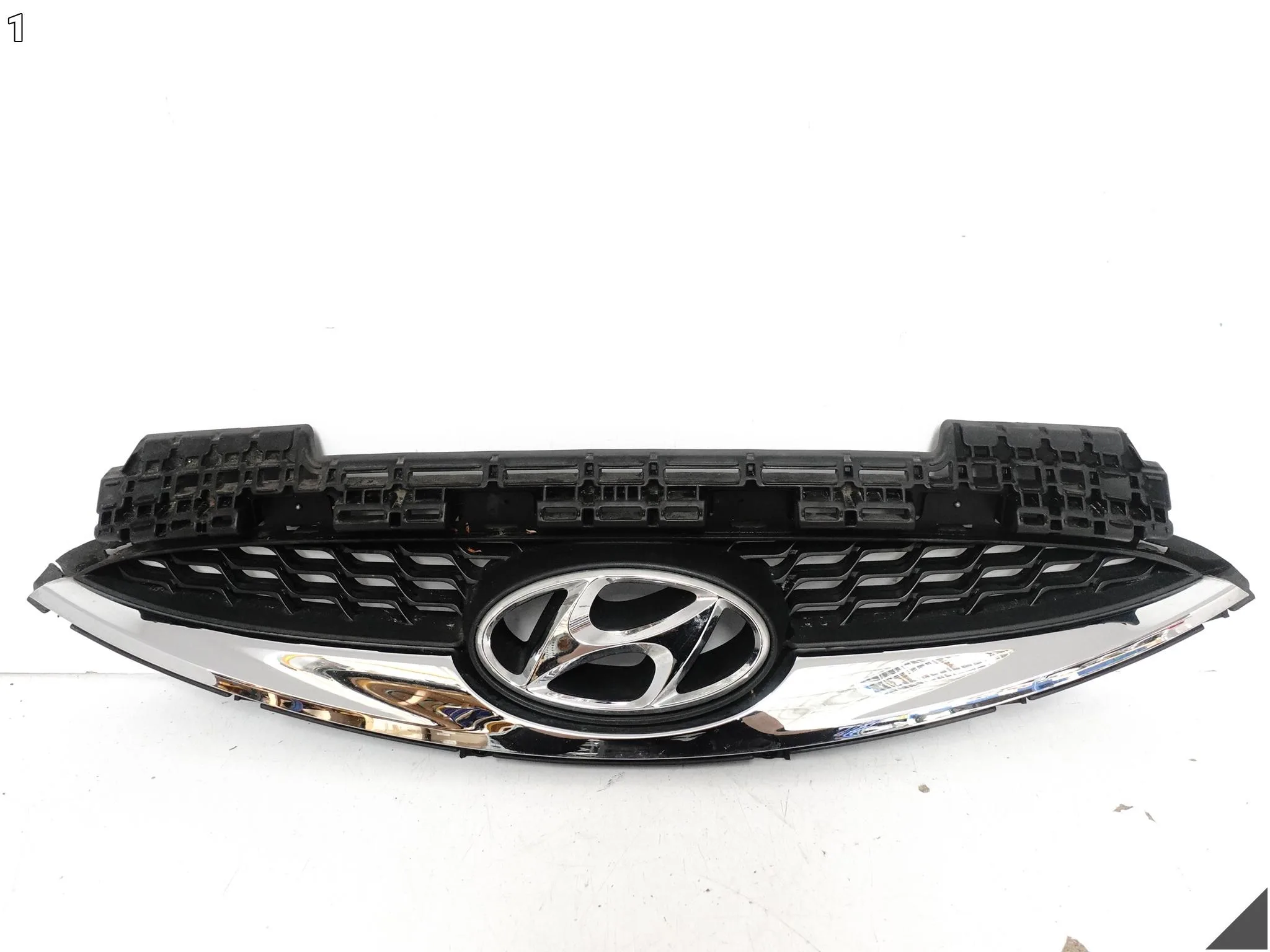 HYUNDAI iX20 10-15 GRILL ATRAPA KRATKA CHROM WLOT W ZDERZAK PRZÓD 40fffe73d48374ec15bcecefb968328e