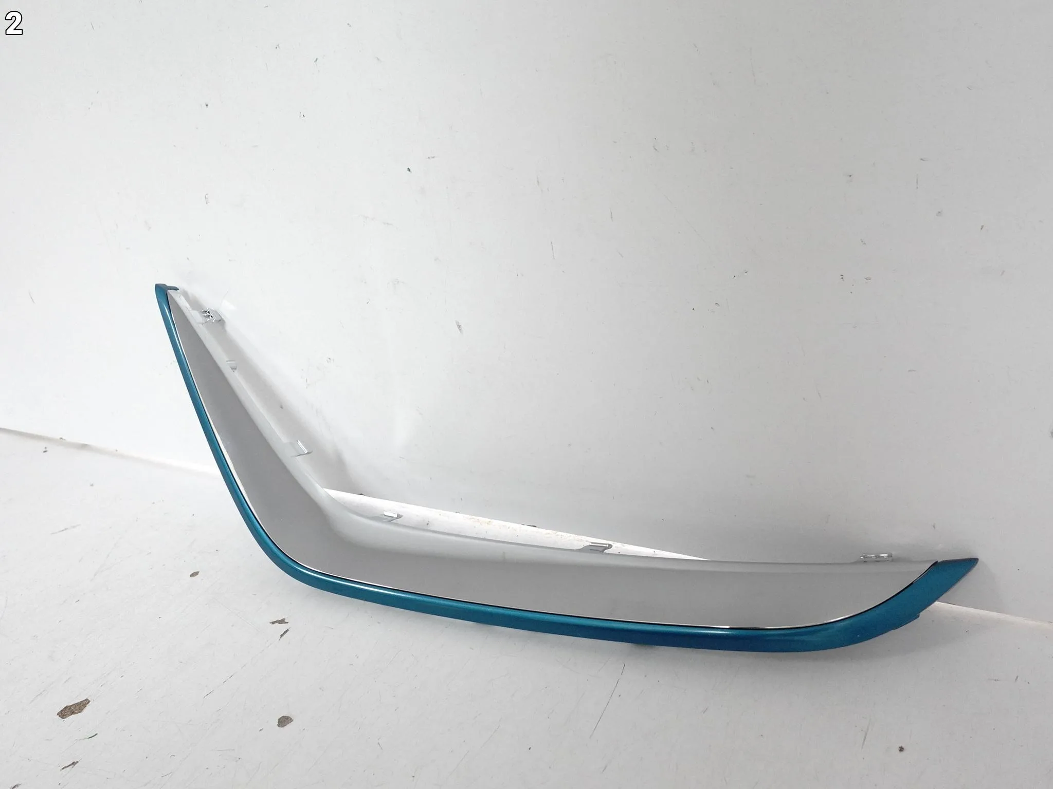 KIA NIRO I DE PHEV 18-19 LISTWA DOKŁADKA SPOILER W ZDERZAK TYŁ PRAWA ORG b05157cfca1779ae7161656ae60bfbe6
