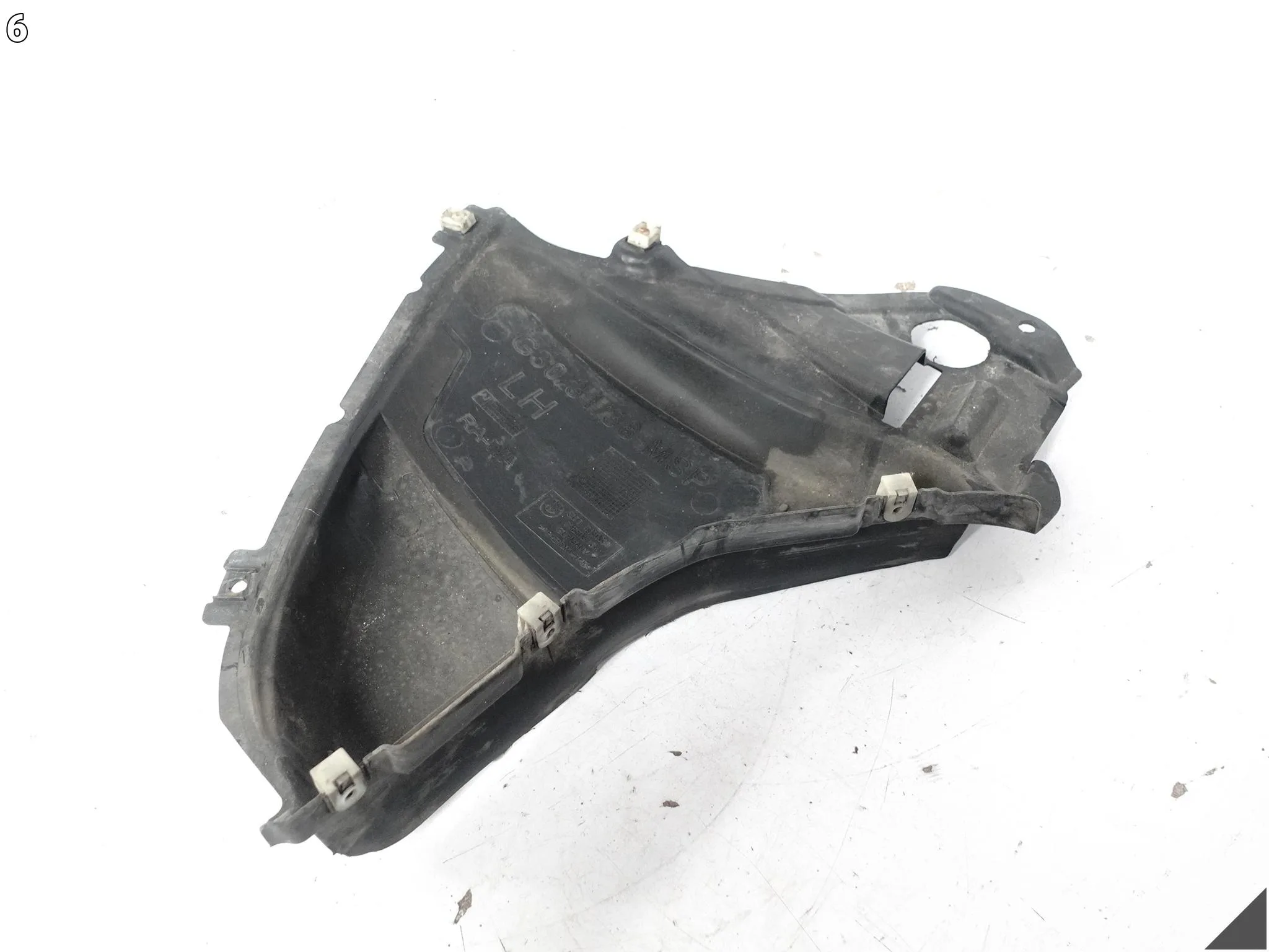 BMW 5 G31 G30 M-PAKIET MSP 17-20 DOLNA OSŁONA TRÓJKĄT NADKOLE PRZÓD LEWA 78d24882f620e9965d1d8a0f74905038