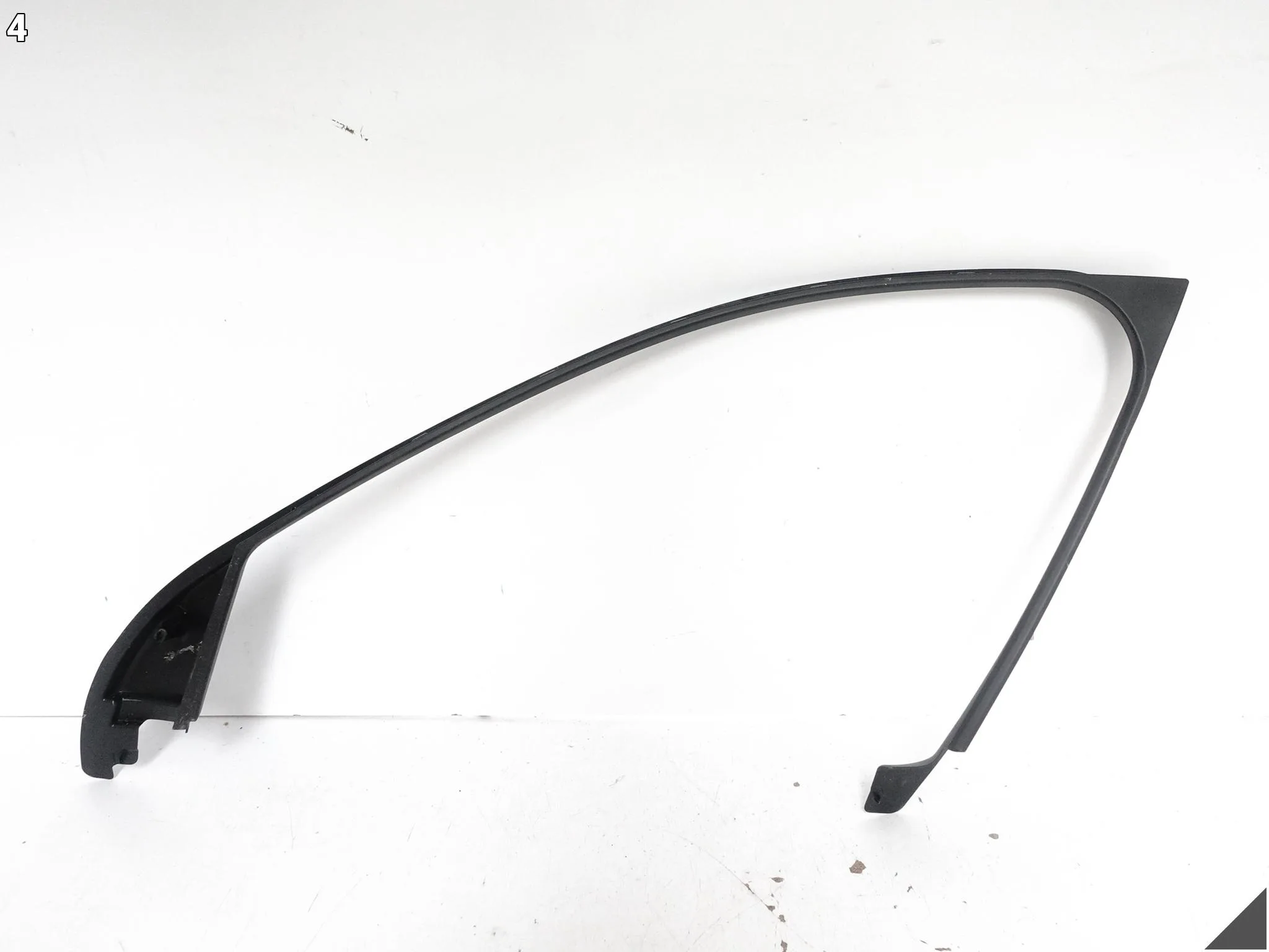 BMW X1 F48 15-22 OSŁONA LISTWA RAMY SZYBY DRZWI LEWA PRZÓD 7350497 b110d4a29bba395473d798c7050eddb0