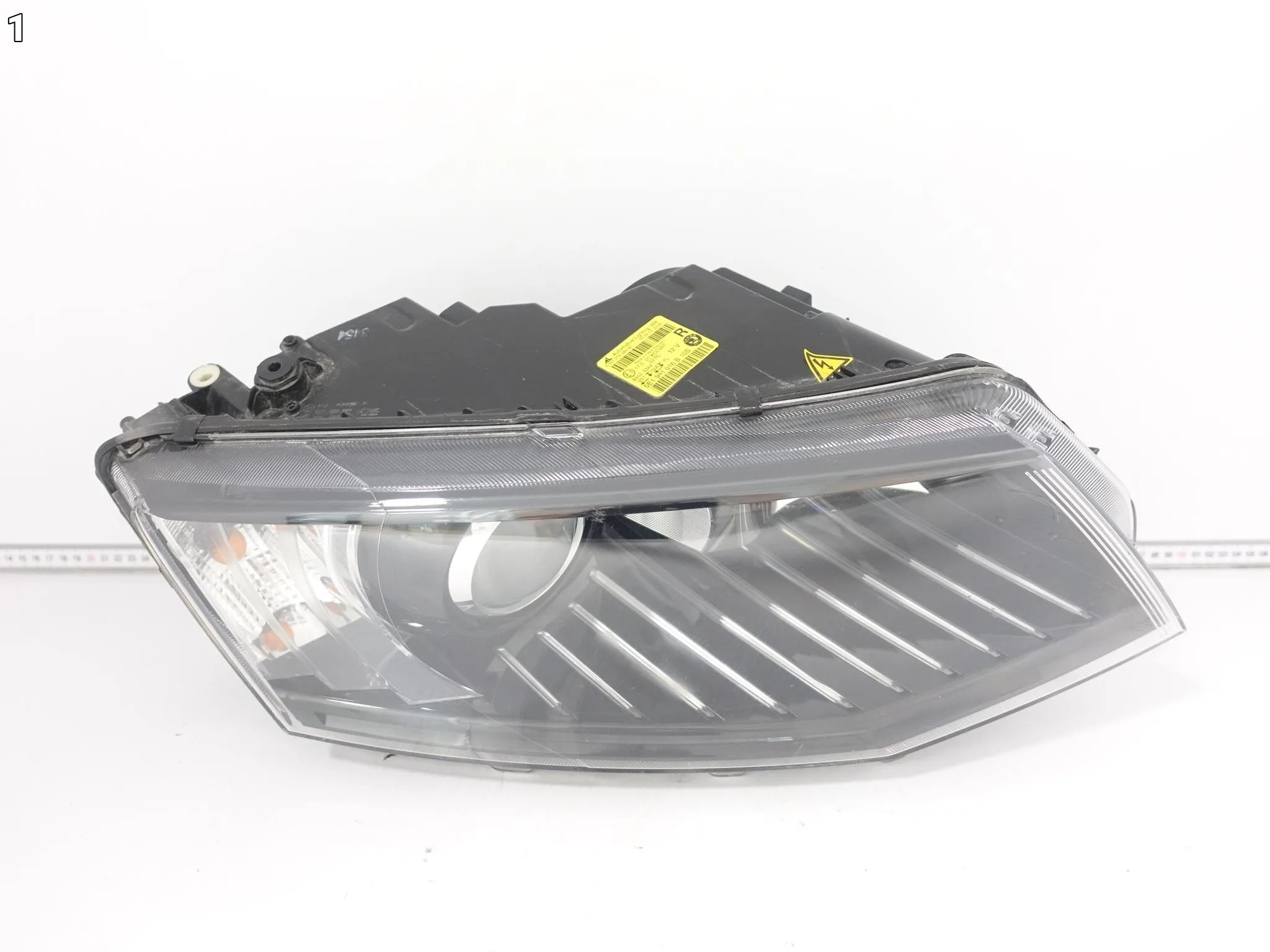 SKODA OCTAVIA III 5E1 12-16 LAMPA HEADLIGHT XENON + LED PRAWA PRZÓD EUROPA 2ef56565d62326cd7028b213b3bed41f