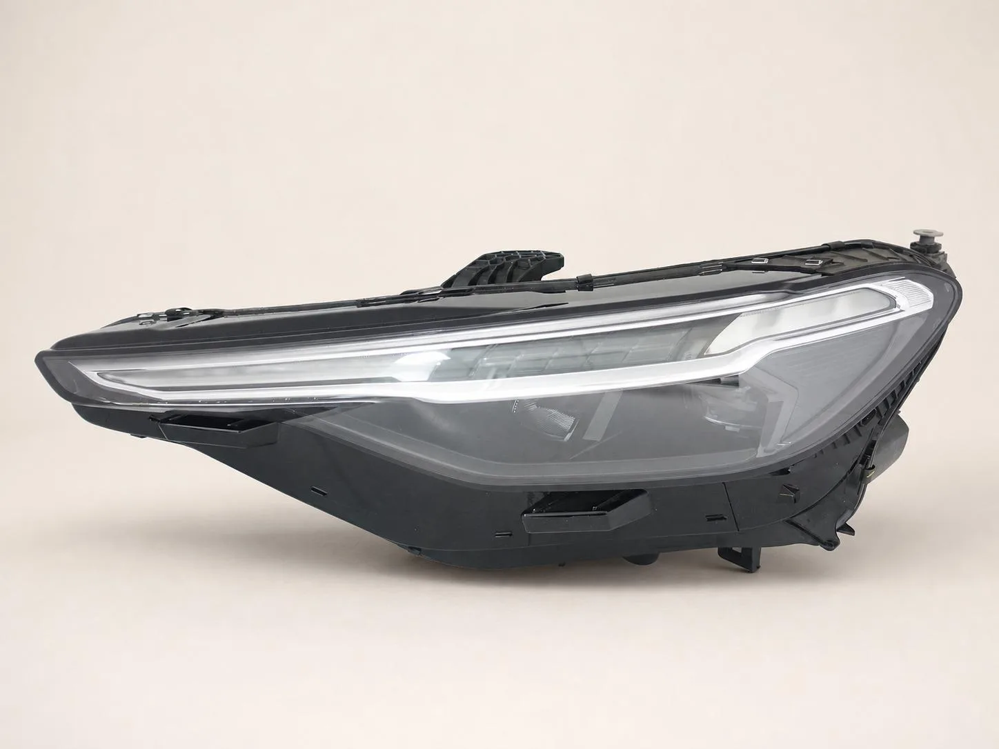 AUDI Q5 III 8MA GU SQ5 25- LAMPA FULL LED MATRIX LEWA PRZÓD EUROPA b62a2bff0e5550bd51c045b35b22459f