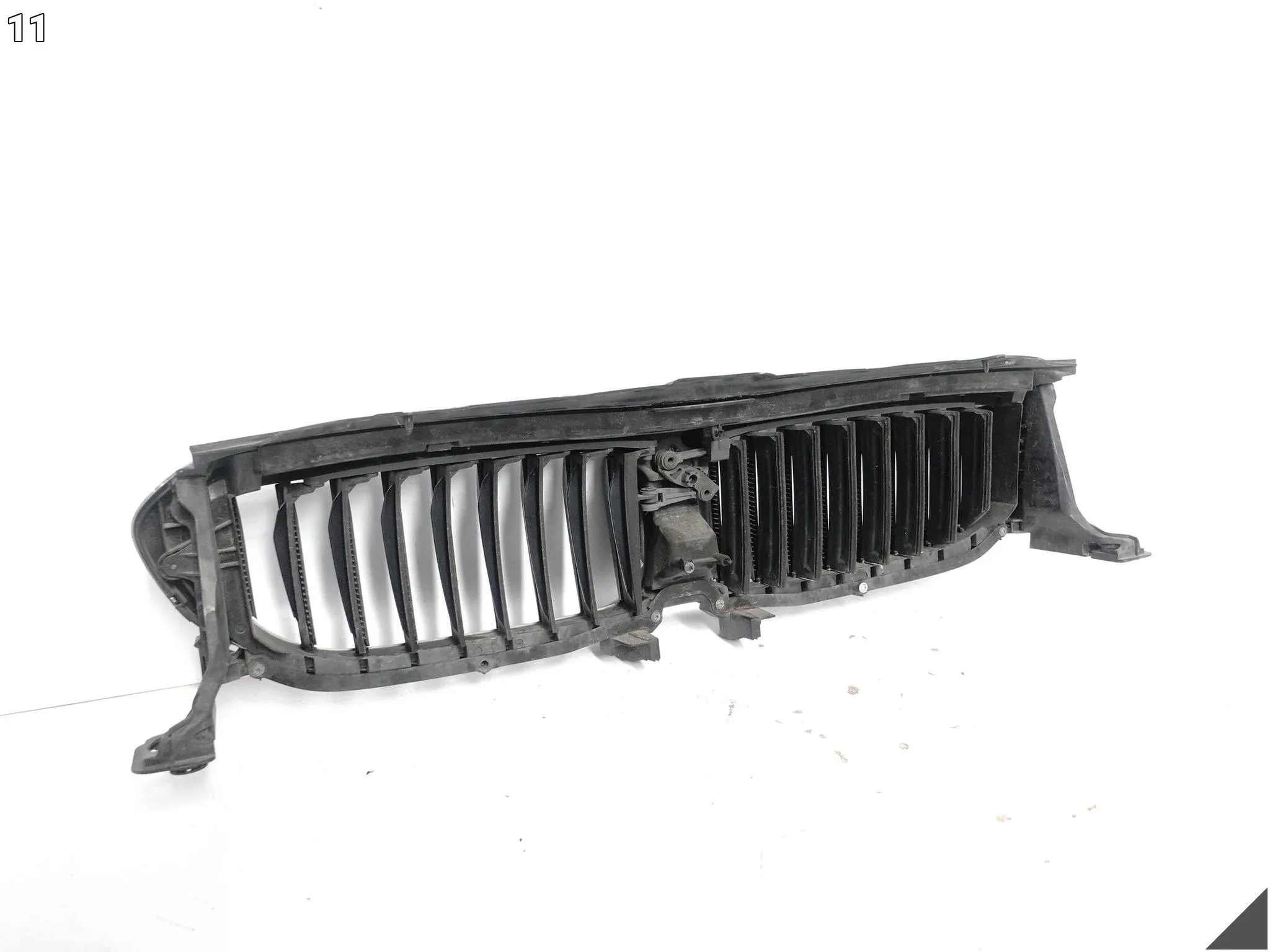 BMW 5 G30 G31 M-PAKIET 17-20 GRILL NERKI ATRAPA KIEROWNICA POWIETRZA PRZÓD 0c04553ffba6dae0c0207751f146554a