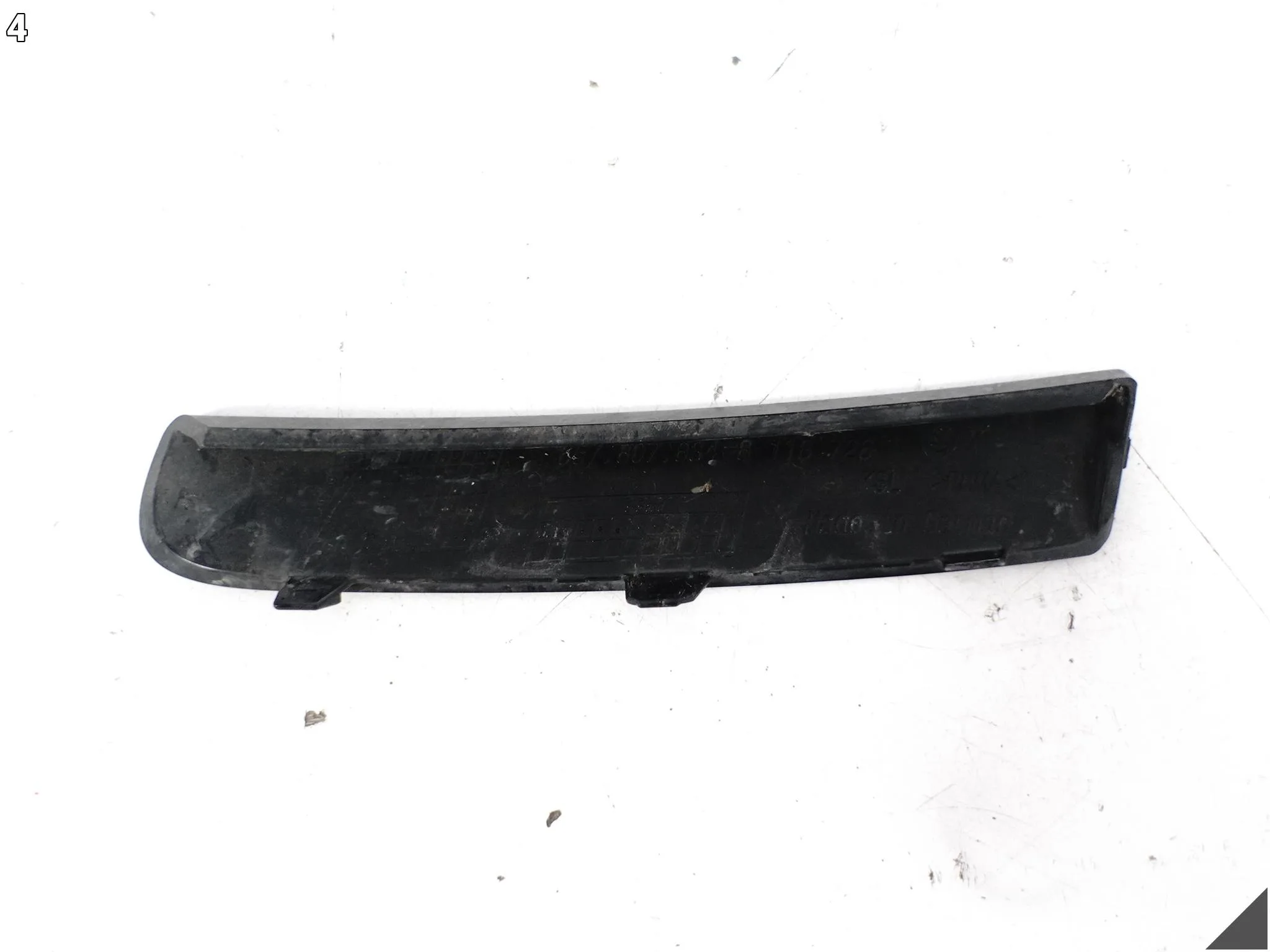 SKODA SCALA 657 19-23 KAMIQ LISTWA OZDOBNA ATRAPA W ZDERZAK PRAWA PRZÓD 6ed36ee00d5908b598f0c03befbe4e3a