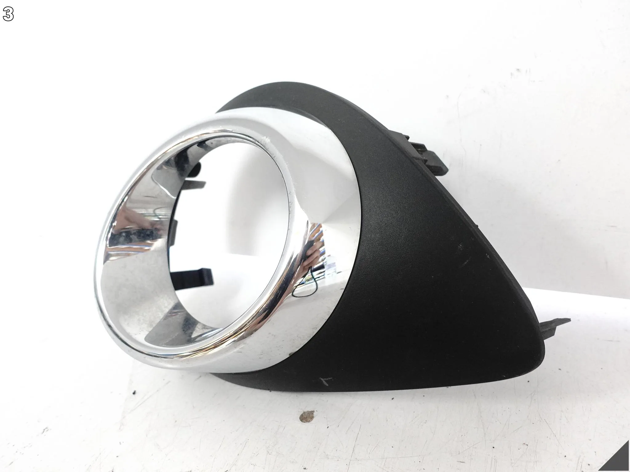 TOYOTA VERSO LIFT 13-18 KRATKA ATRAPA NA HALOGEN CHROM ZDERZAK PRAWA PRZÓD e26ba5cee90acf72313d1fcfe1ba03ac