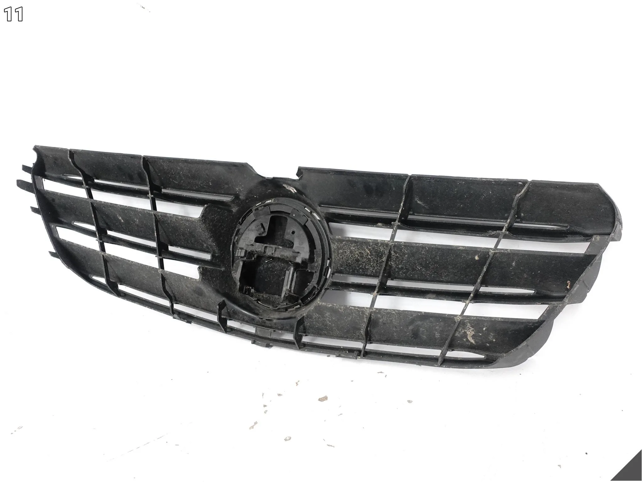 MERCEDES V-KLASA VITO W447 LIFT 19-23 GRILL ATRAPA ZNACZEK EMBLEMAT PRZÓD f8a15154387104f38be4acf588ed52fc