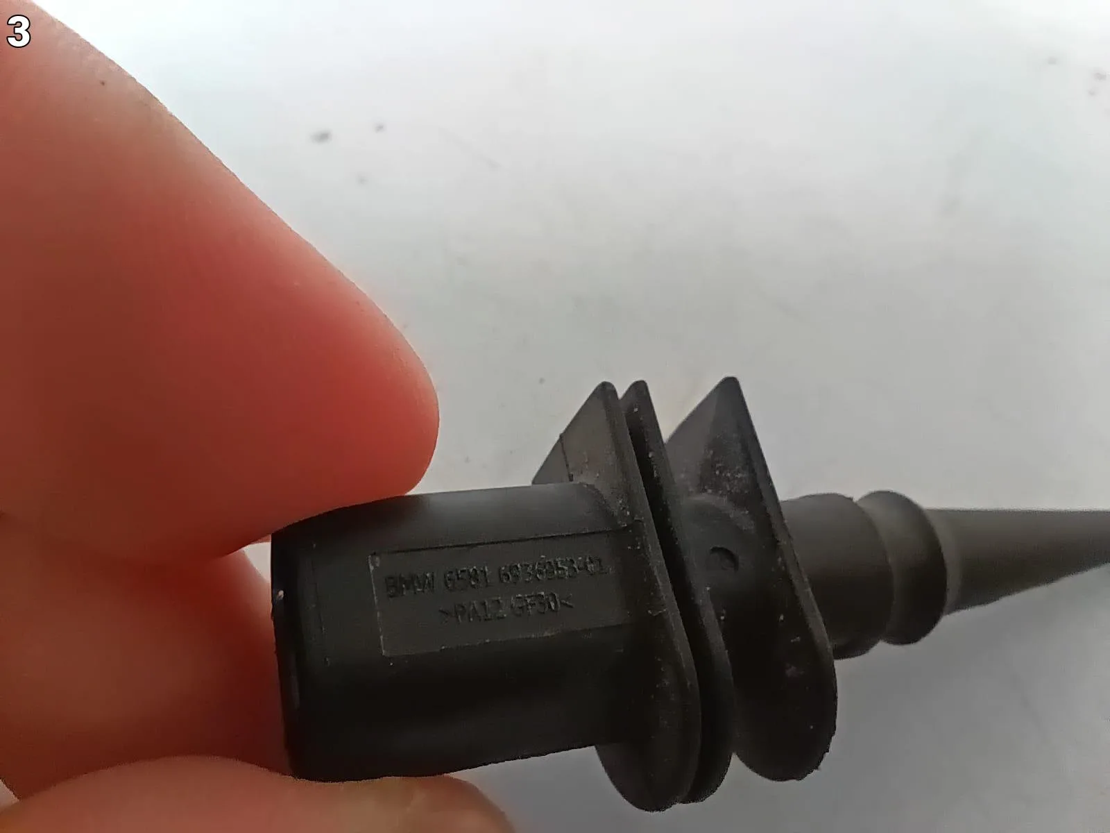 BMW 5 G31 G30 M5 F90 X3M F97 X4M F98 iX I20 CZUJNIK TEMPERATURY ZEWNĘTRZNEJ 2ebe9acc83effc284b6c00f456f894af