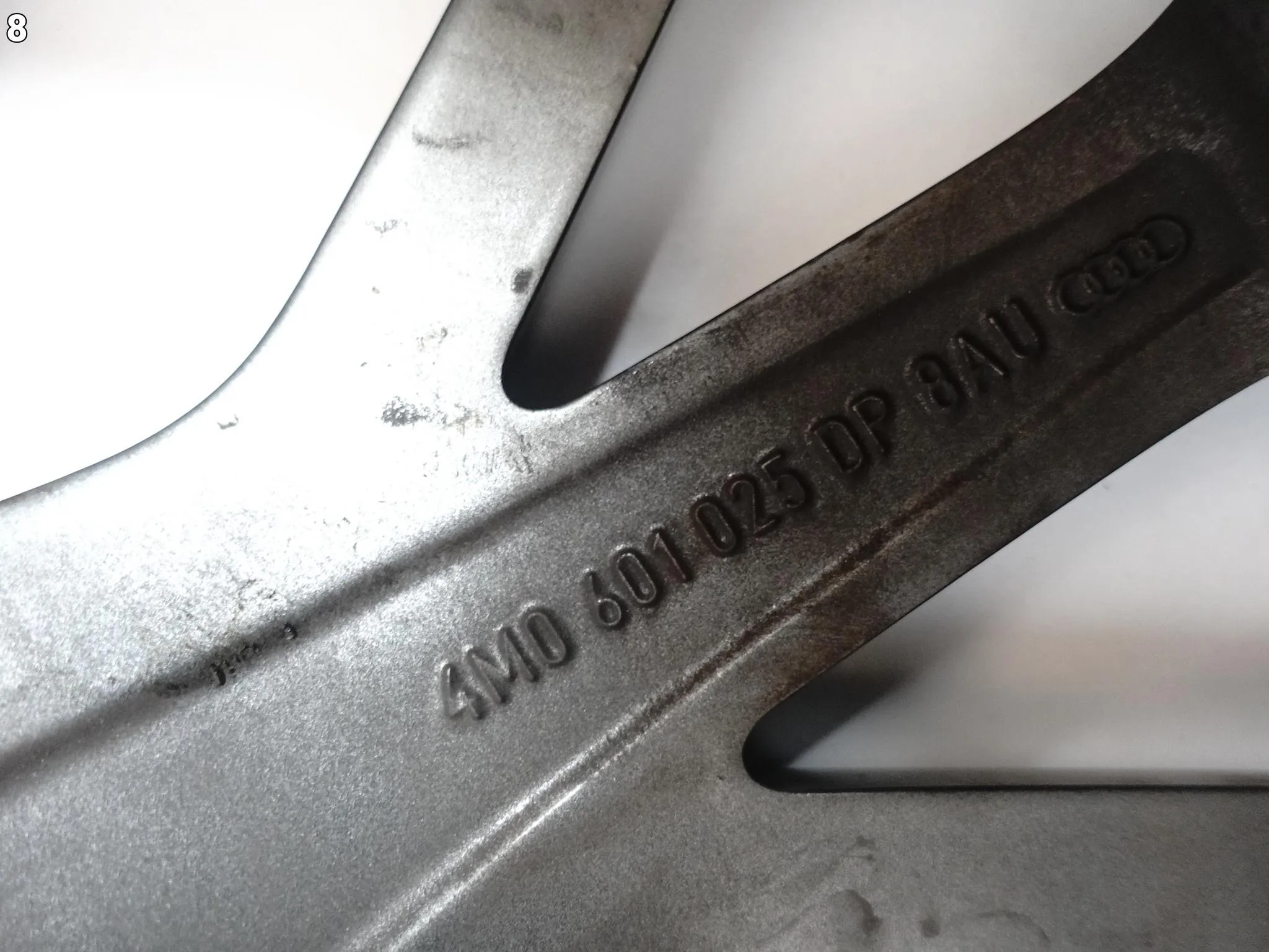AUDI SQ7 Q7 4M0 FELGA ALUMINIOWA AUDI SPORT 10Jx22 ET26 5×112 9ff5e1d638a313fce4985a28d7408f3b