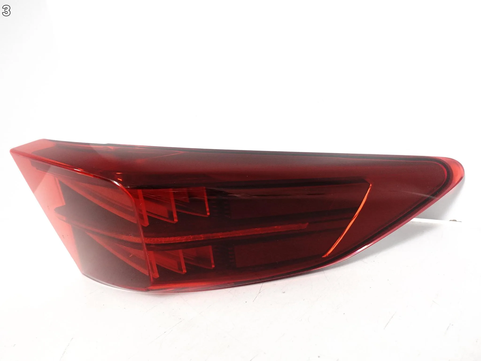 CUPRA FORMENTOR 5FF LIFT 24- LAMPA LED W BŁOTNIK TYŁ PRAWA EUROPA 282ff6311fbc841515773eb6a9574897