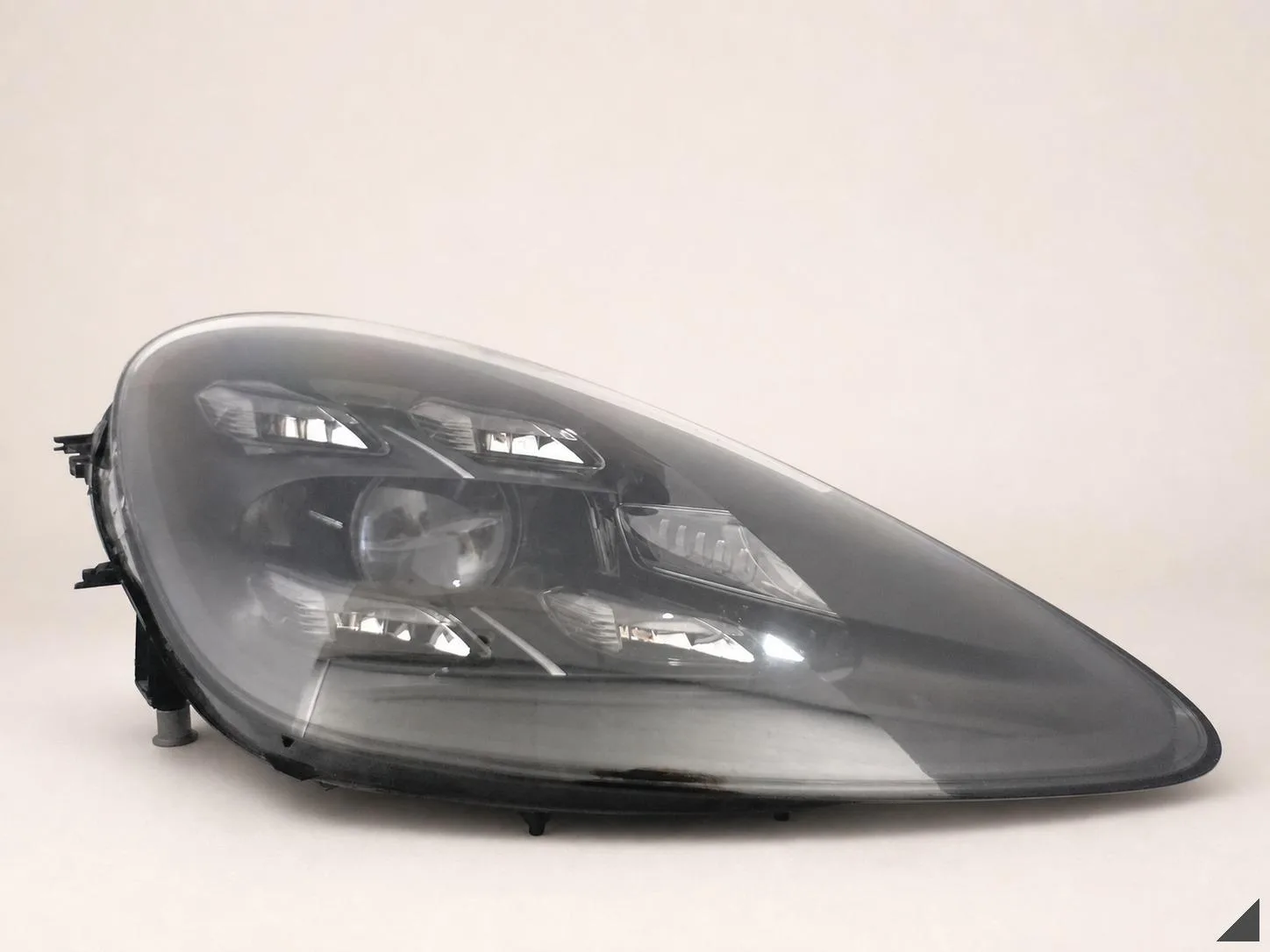 PORSCHE CAYENNE 9Y0 E3 III 18-23 LAMPA FULL LED MATRIX PRAWA PRZÓD EUROPA ca32943e47e0713387355a07bebd953b