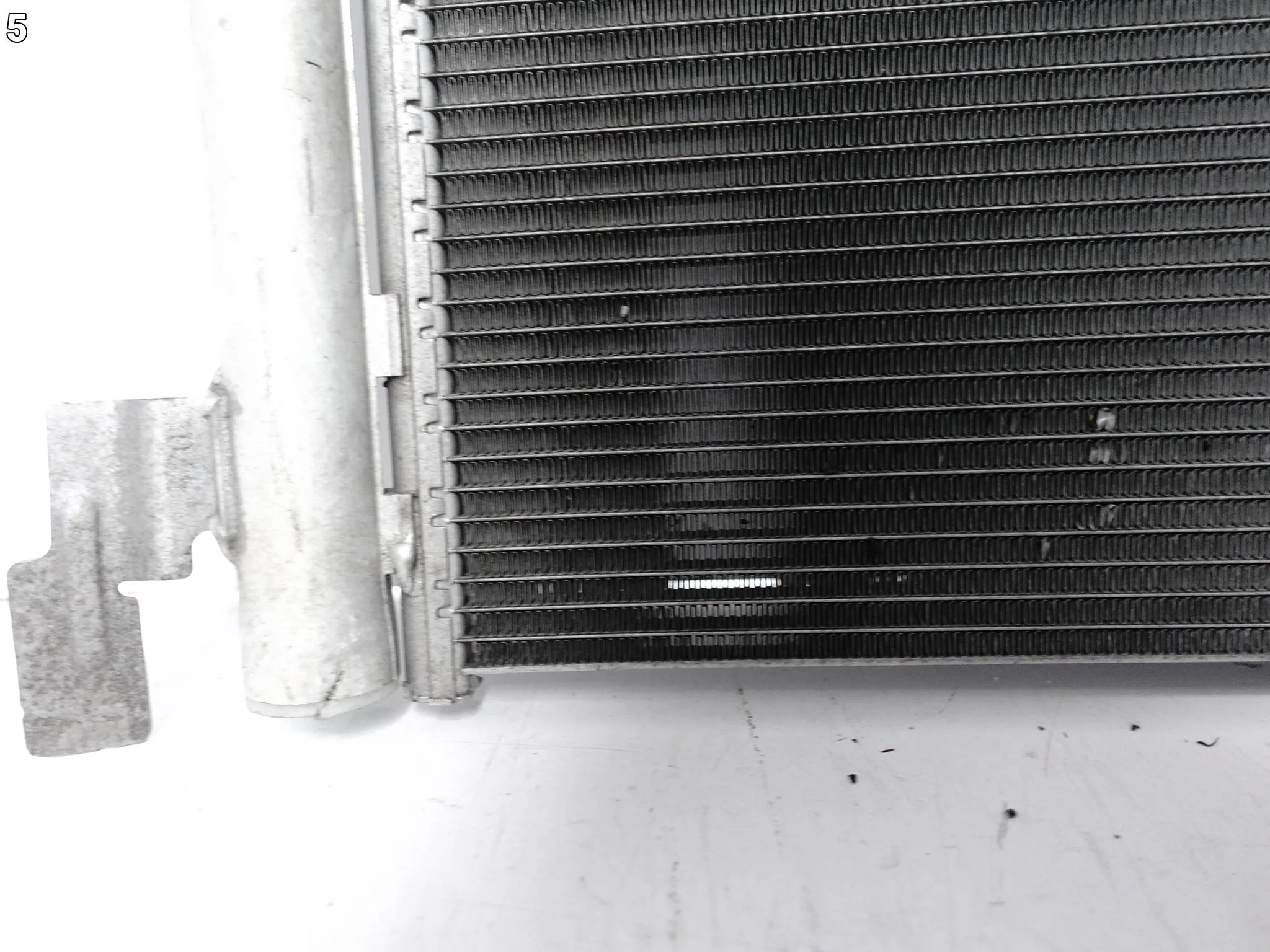 AUDI Q7 4M0 Q8 4M8 A6 4K0 A7 4K8 A8 4N0 CHŁODNICA KLIMATYZACJI SKRAPLACZ a974d9426c353dd4cb9b9d42e3ae0373