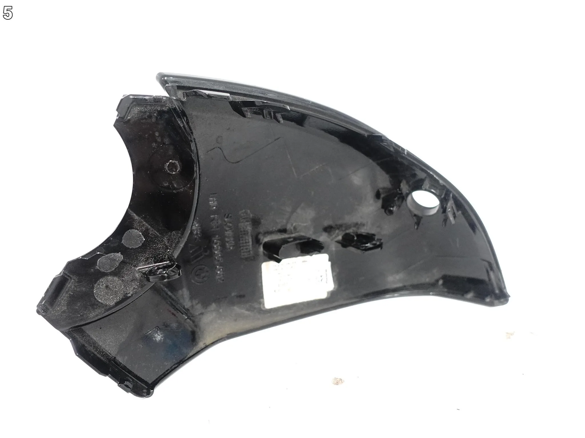 BMW 5 G60 G61 7 G70 22- OBUDOWA DOLNA POD KAMERĘ OSŁONA LUSTERKO PRAWE 4459c8506a5ee5f84505ca250e5a3911