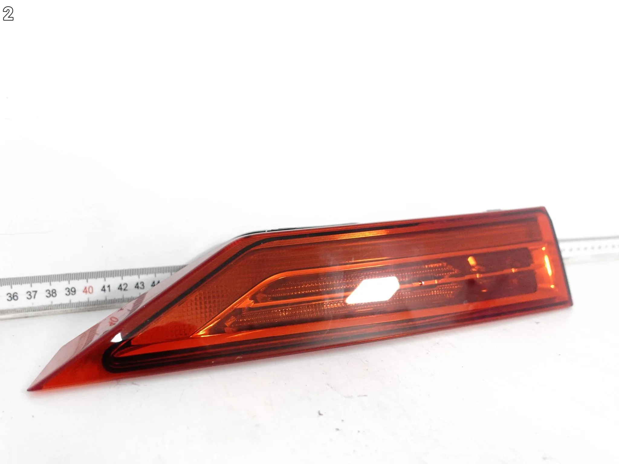 VOLVO XC60 II 2 (2 GENERACJA) 17- LIFT LAMPA LED LEWA W KLAPĘ TYŁ EUROPA 637edfc697291265785ce4b4d2e8010f