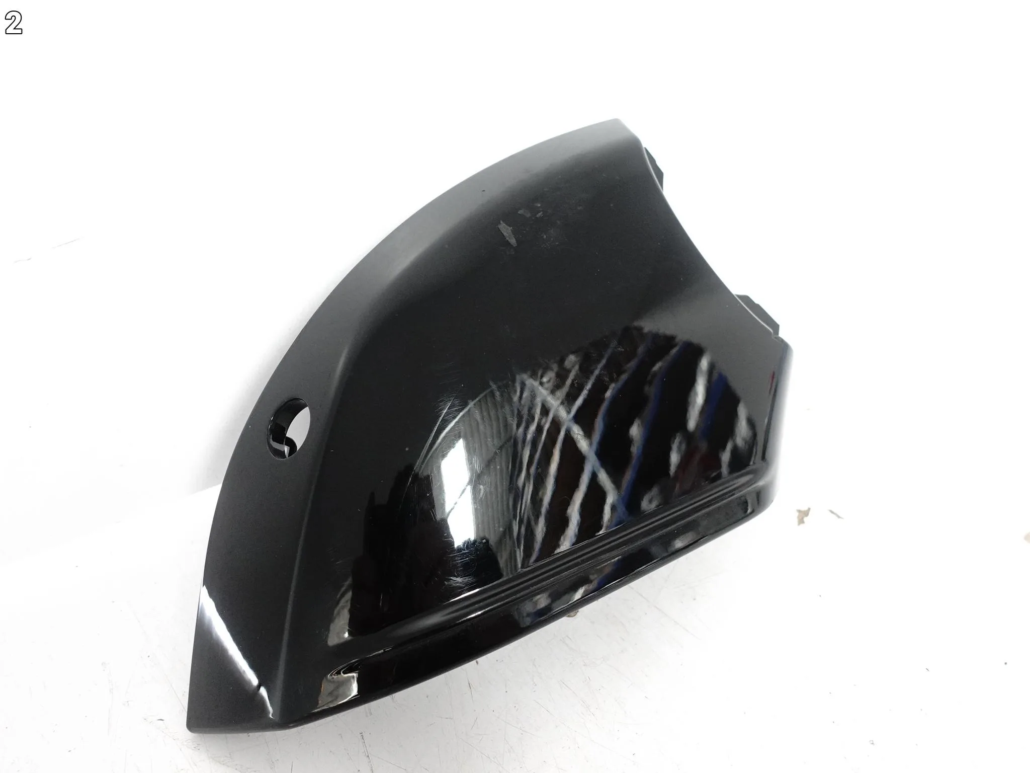 BMW 5 G60 G61 7 G70 22- OBUDOWA DOLNA POD KAMERĘ OSŁONA LUSTERKO PRAWE 392f64613a95570b92ddcc5994e491ad
