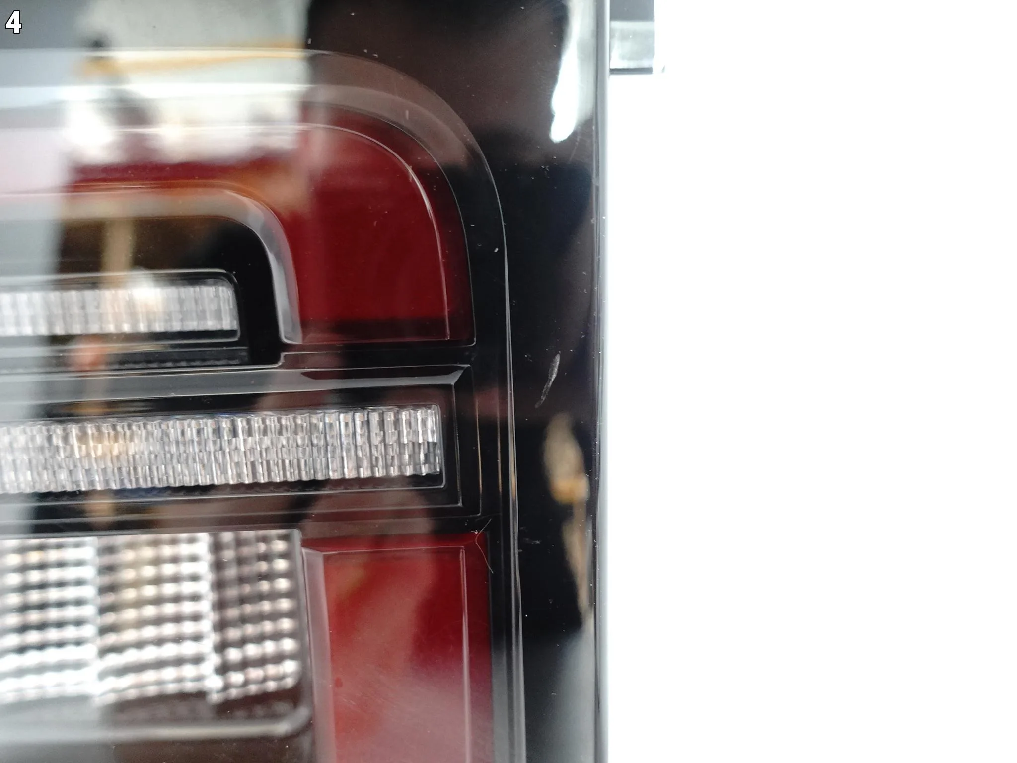 LAND ROVER DISCOVERY SPORT L550 LIFT 19- LAMPA LED W KLAPĘ TYŁ LEWA EUROPA 0c8e94337a08cf8357af98e27bda5b32