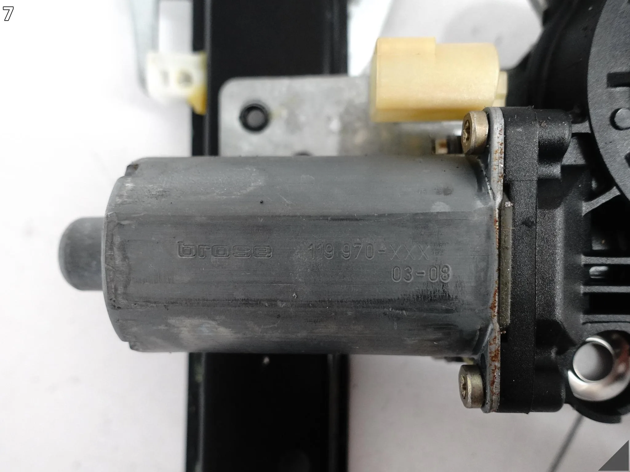 VOLVO S60 I S80 I V70 II MECHANIZM PODNOSZENIA SZYBY DRZWI TYŁ PRAWY 8b5868eb421f5de0ae4d9897b5d85481