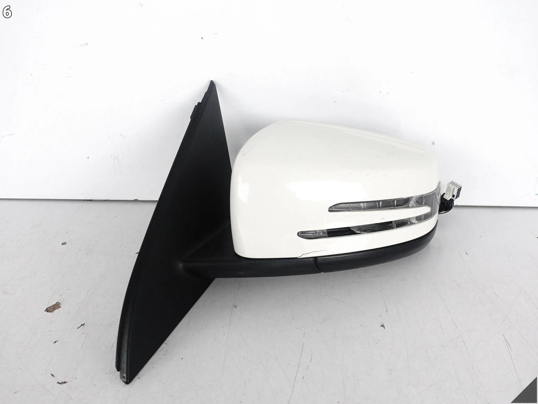 MERCEDES A-KLASA W176 LIFT 12-18 LUSTERKO ZEWNĘTRZNE LEWE 10+10=20 PIN EU 30d09e99167ead2341ef0fff42bfc168