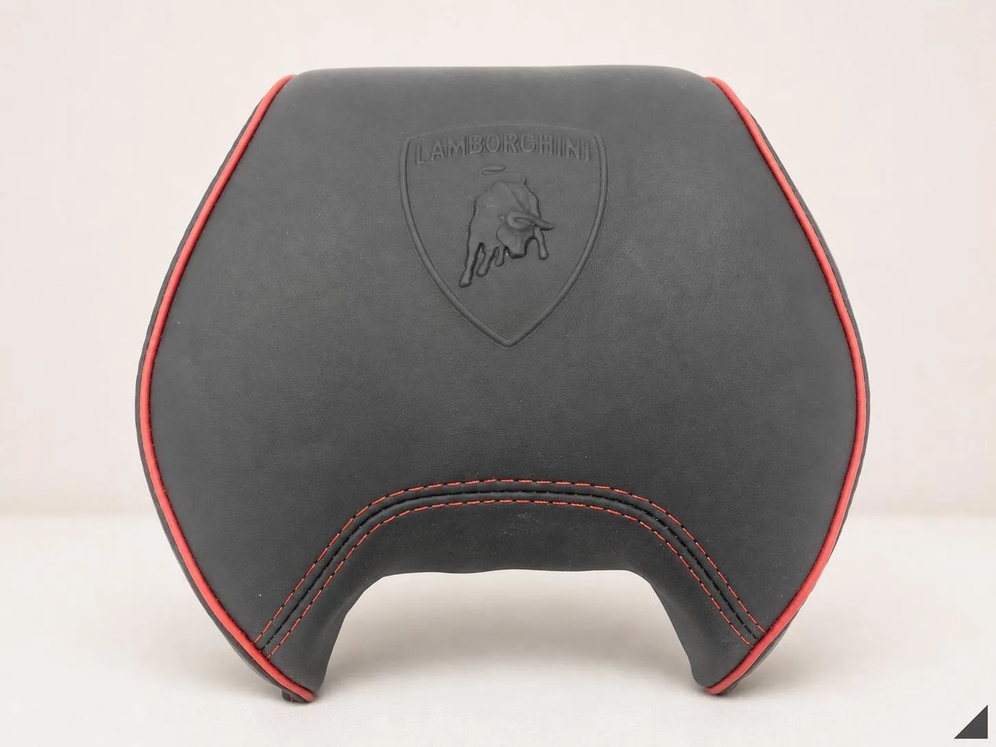 LAMBORGHINI AVENTADOR HURACAN FOTEL ZAGŁÓWEK CZERWONA NIĆ SKÓRA 43de691b6adaf0e7946713df0c5cbdc1