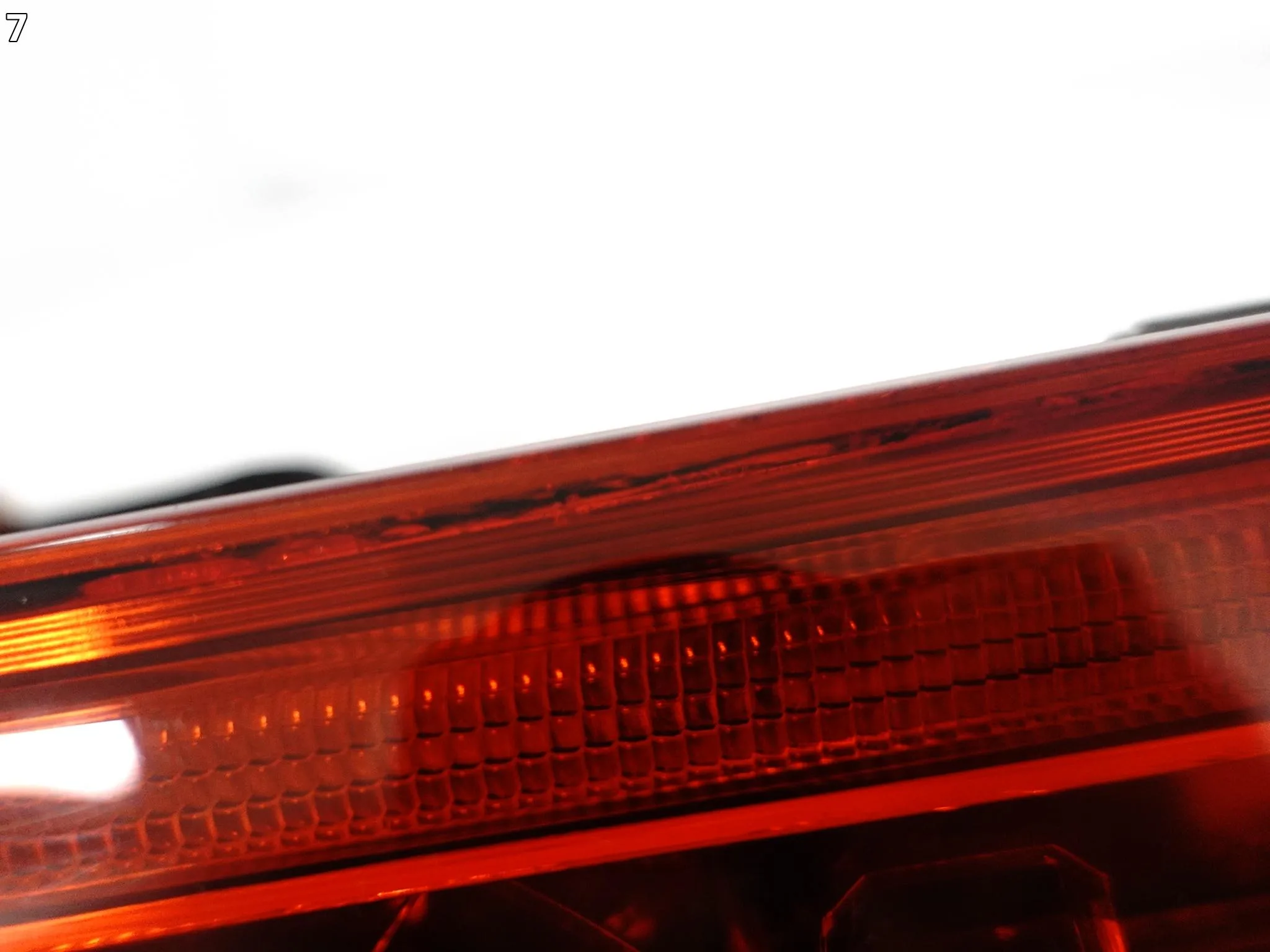 VOLVO XC60 II 2 (2 GENERACJA) 17- LIFT LAMPA LED LEWA W KLAPĘ TYŁ EUROPA 56cfeb2ed0e5cce6f1cb7dc7f3d00e98