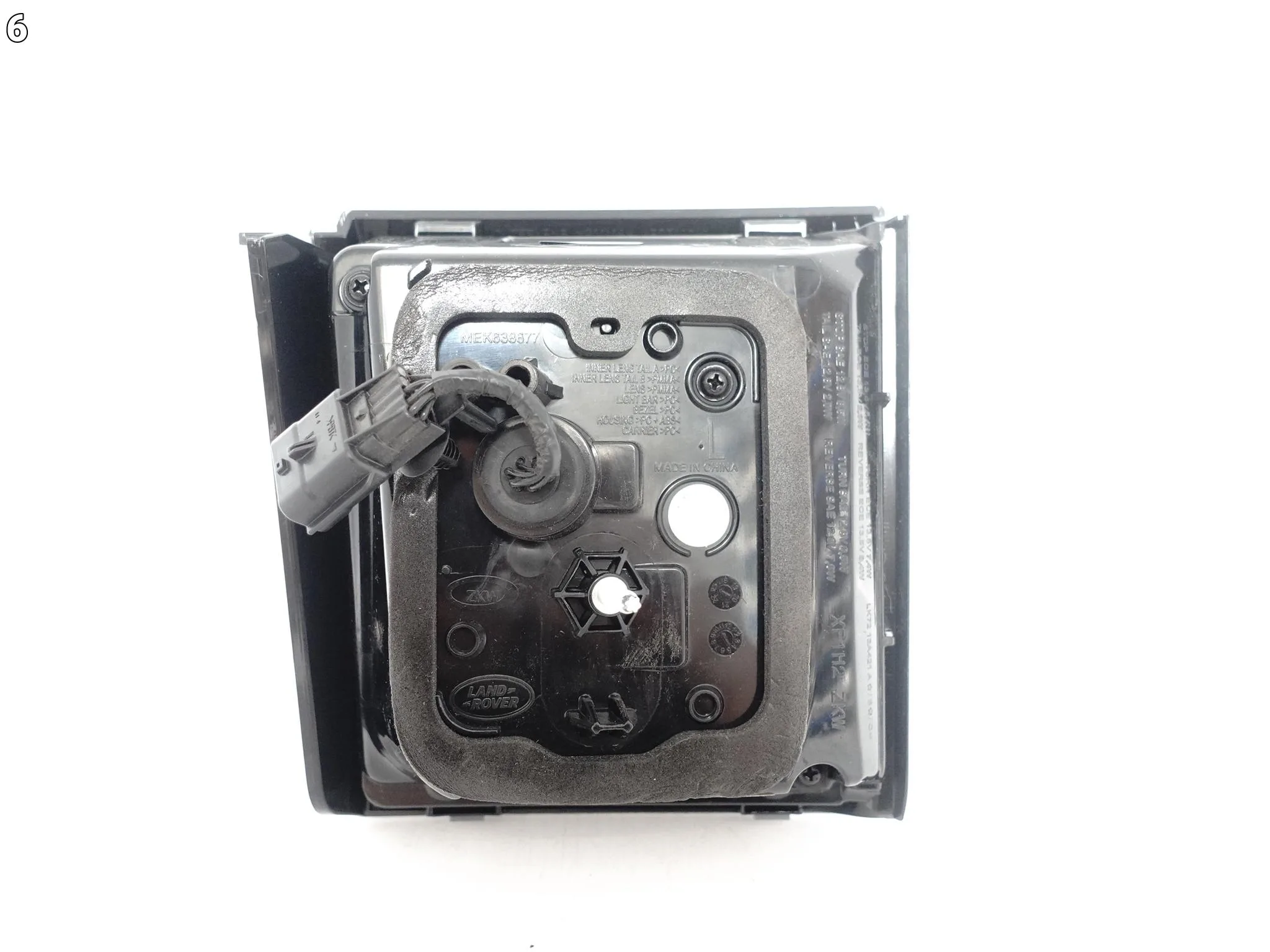 LAND ROVER DISCOVERY SPORT L550 LIFT 19- LAMPA LED W KLAPĘ TYŁ LEWA EUROPA ed5395dc15480d0f891e9db21ecbef68