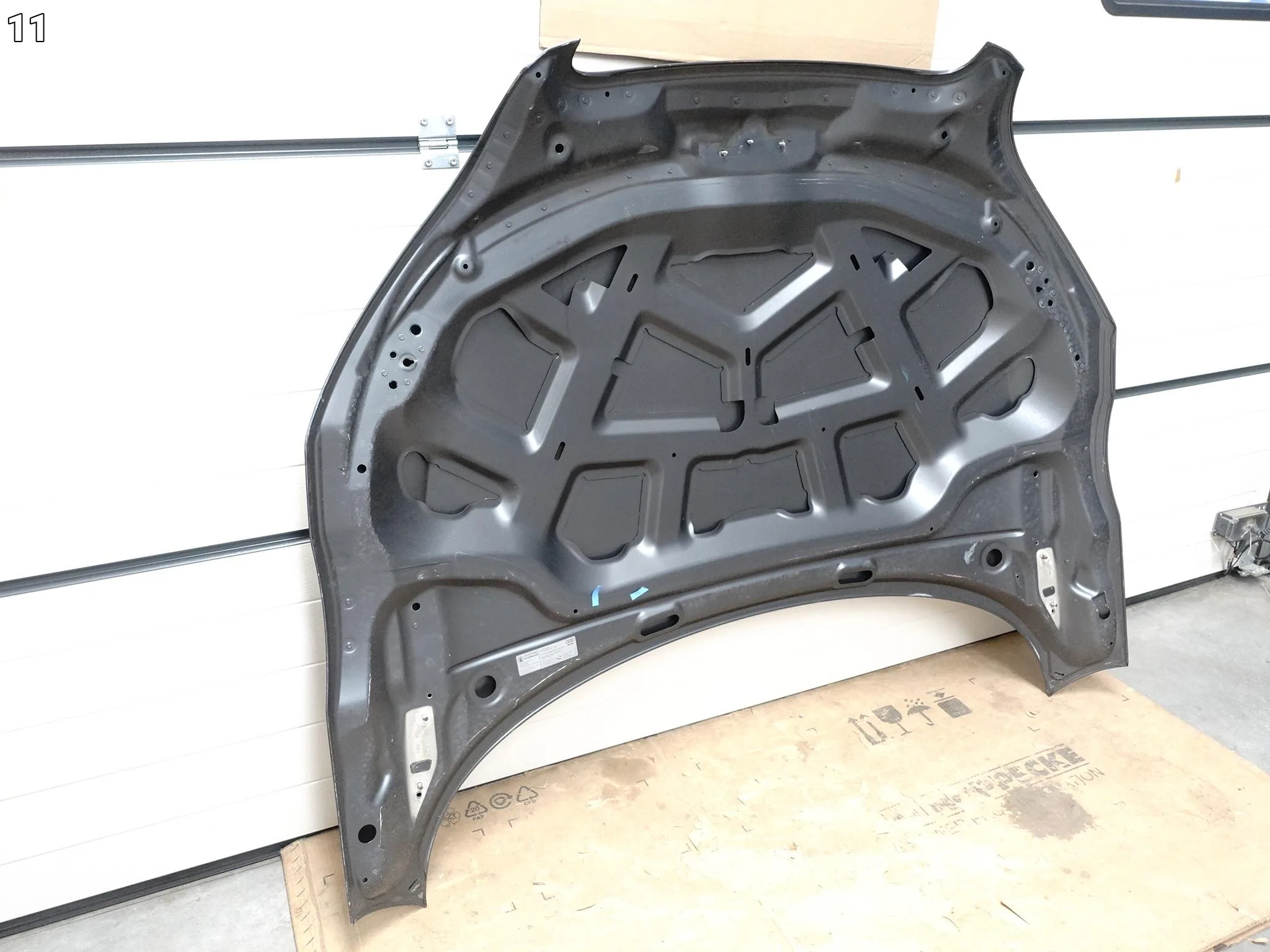 AUDI TT II MK2 TTS 8J0 06-14 LIFT MASKA POKRYWA SILNIKA PRZÓD f25378ca49724f7286eff9c4e41c7e4f