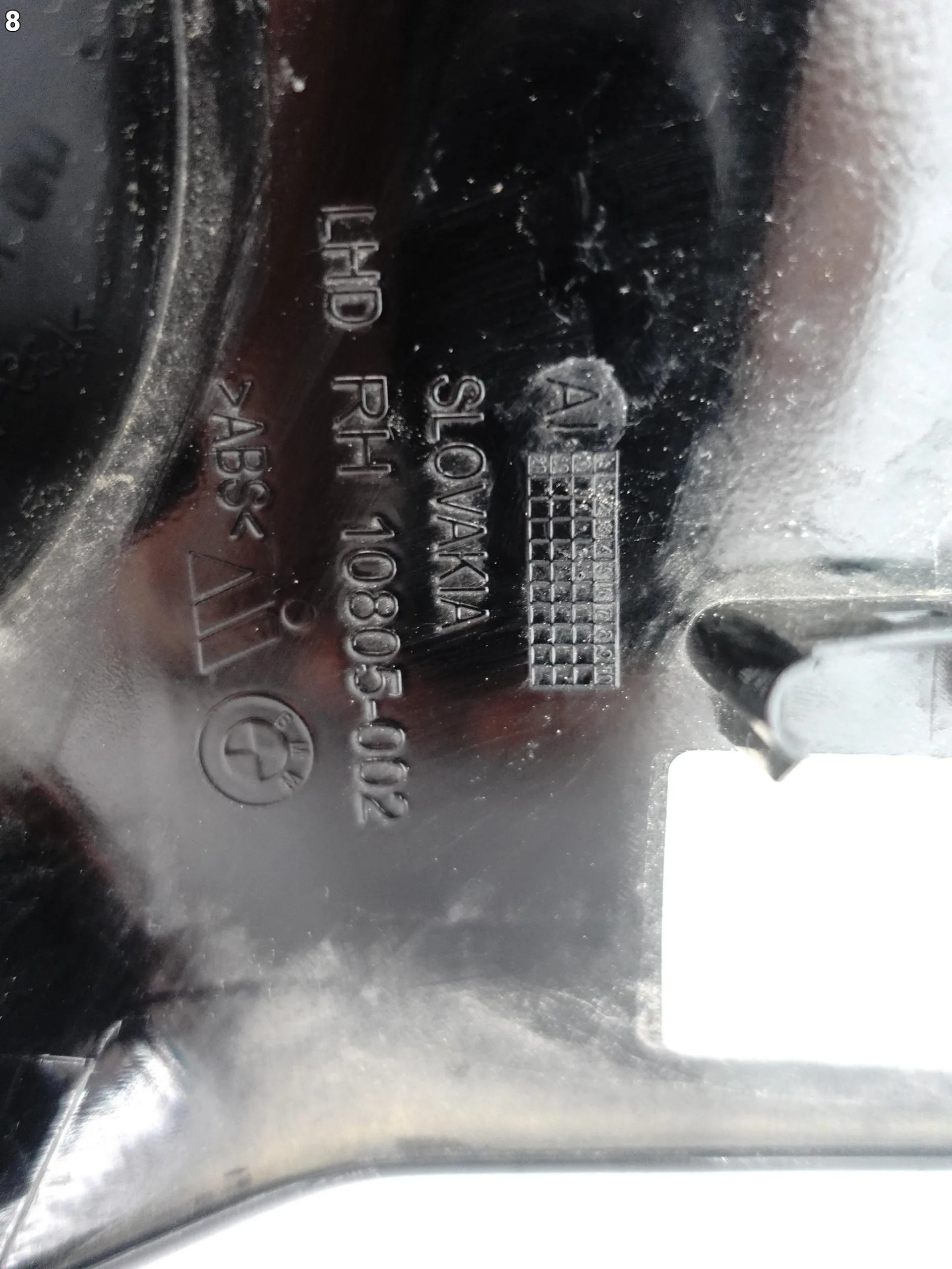 BMW 5 G60 G61 7 G70 22- OBUDOWA DOLNA POD KAMERĘ OSŁONA LUSTERKO PRAWE b028e0bf898aba7bf6816c5cfc6dd447