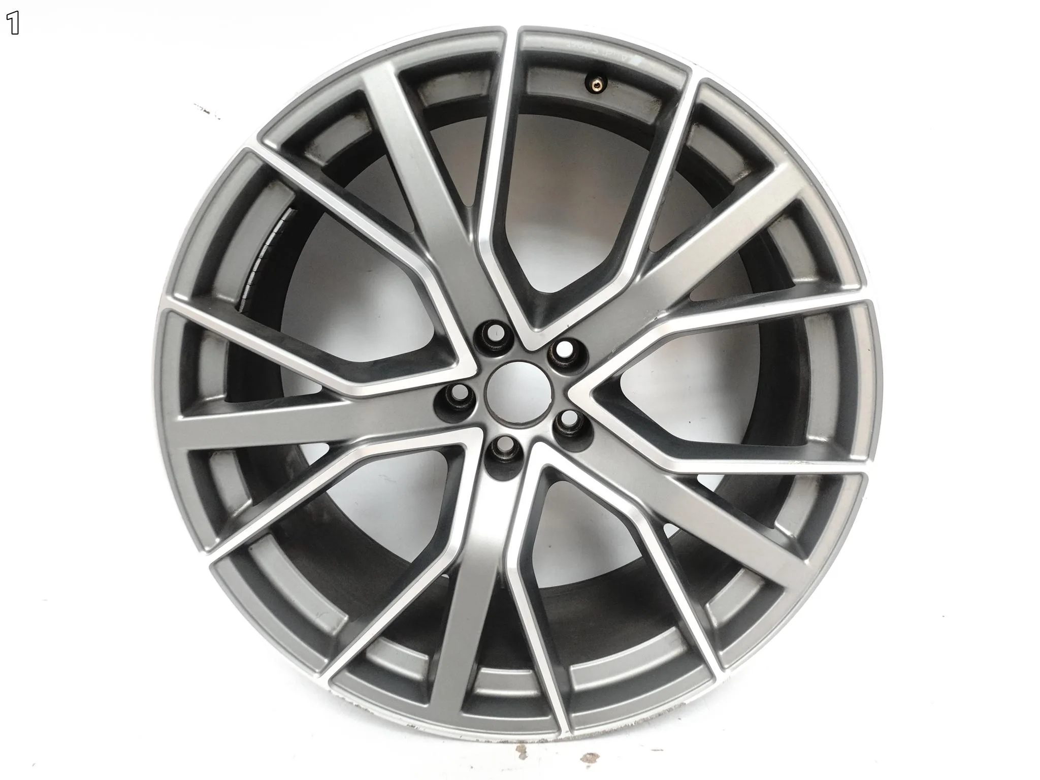 AUDI SQ7 Q7 4M0 FELGA ALUMINIOWA AUDI SPORT 10Jx22 ET26 5×112 1c6ec5cf64800b9a4d3a9a3c722cd1fc