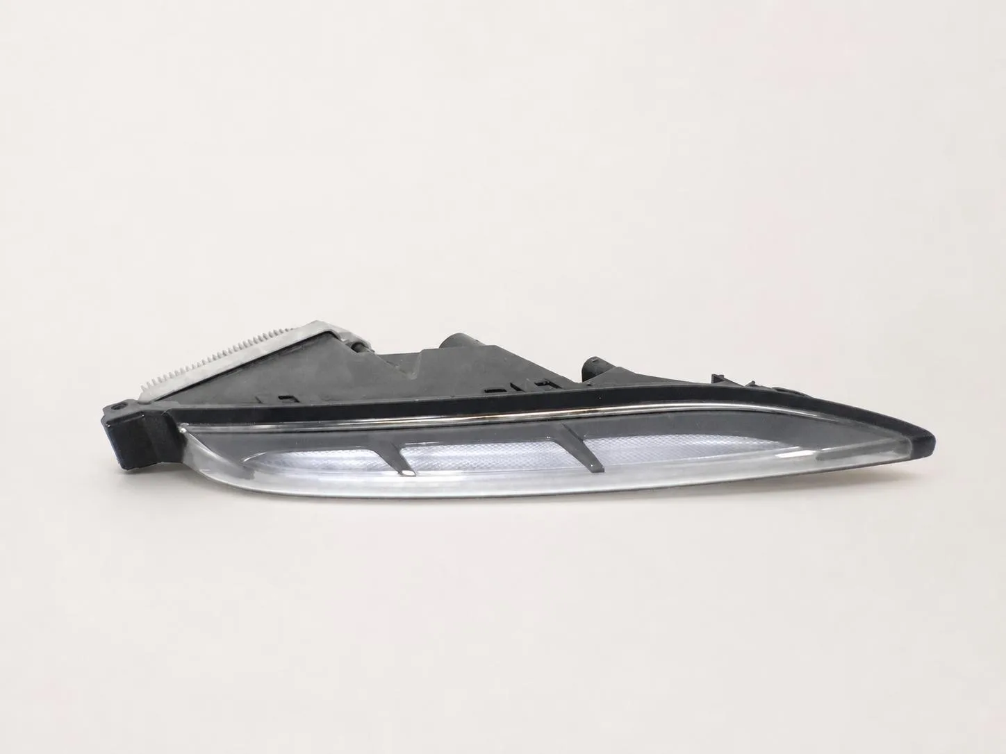 PORSCHE MACAN I 95B LIFT 19- LAMPA LED DRL KIERUNKOWSKAZ W ZDERZAK PRAWY 7f083d88c37f1a0d82e7cef6498bc0e8