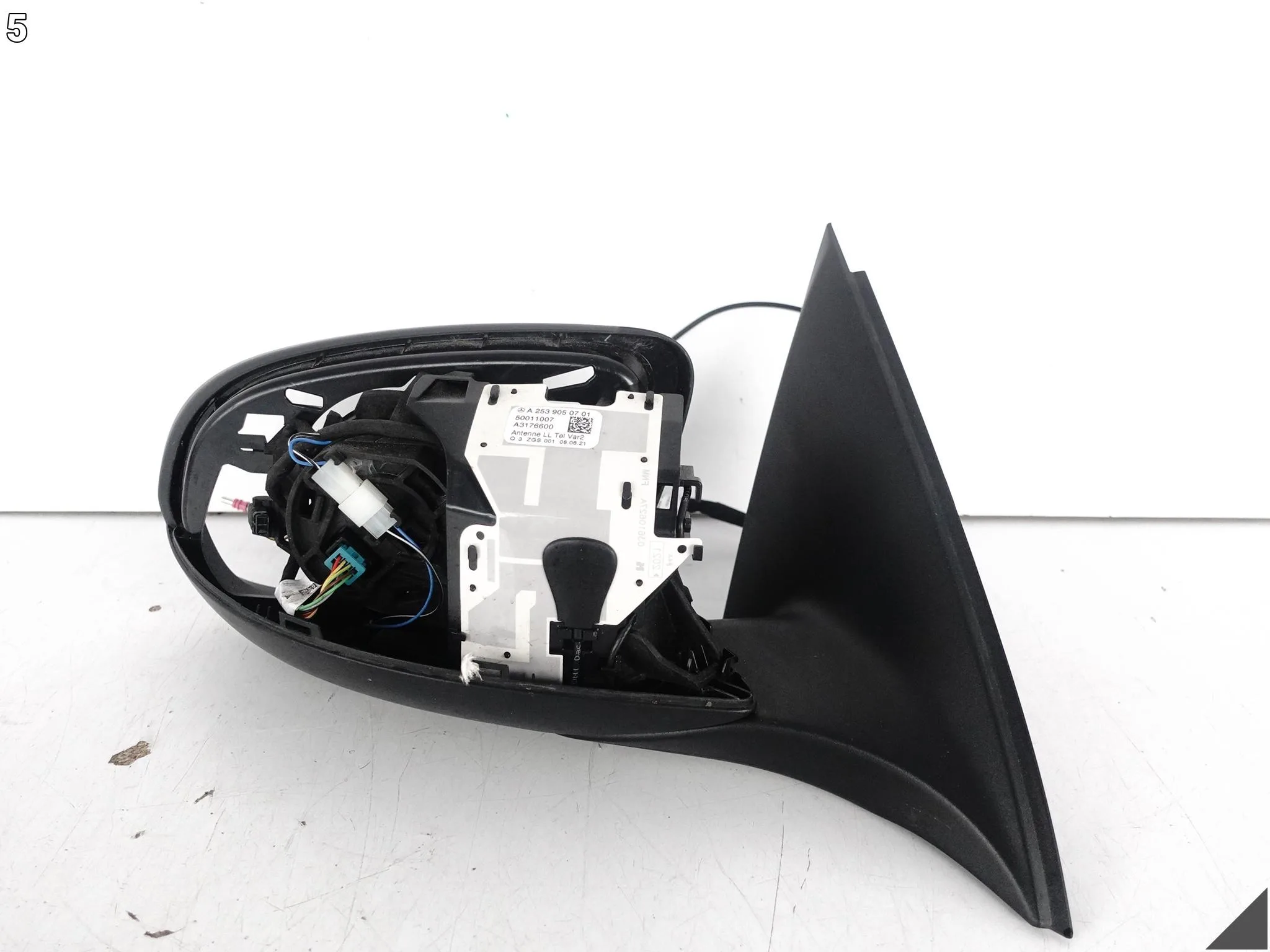 MERCEDES GLC X253 W253 C253 15-22 LUSTERKO PRAWE ANTENA 8+8+1=17 PIN EU d5b3f53f4b8e166ed629766d020bc916