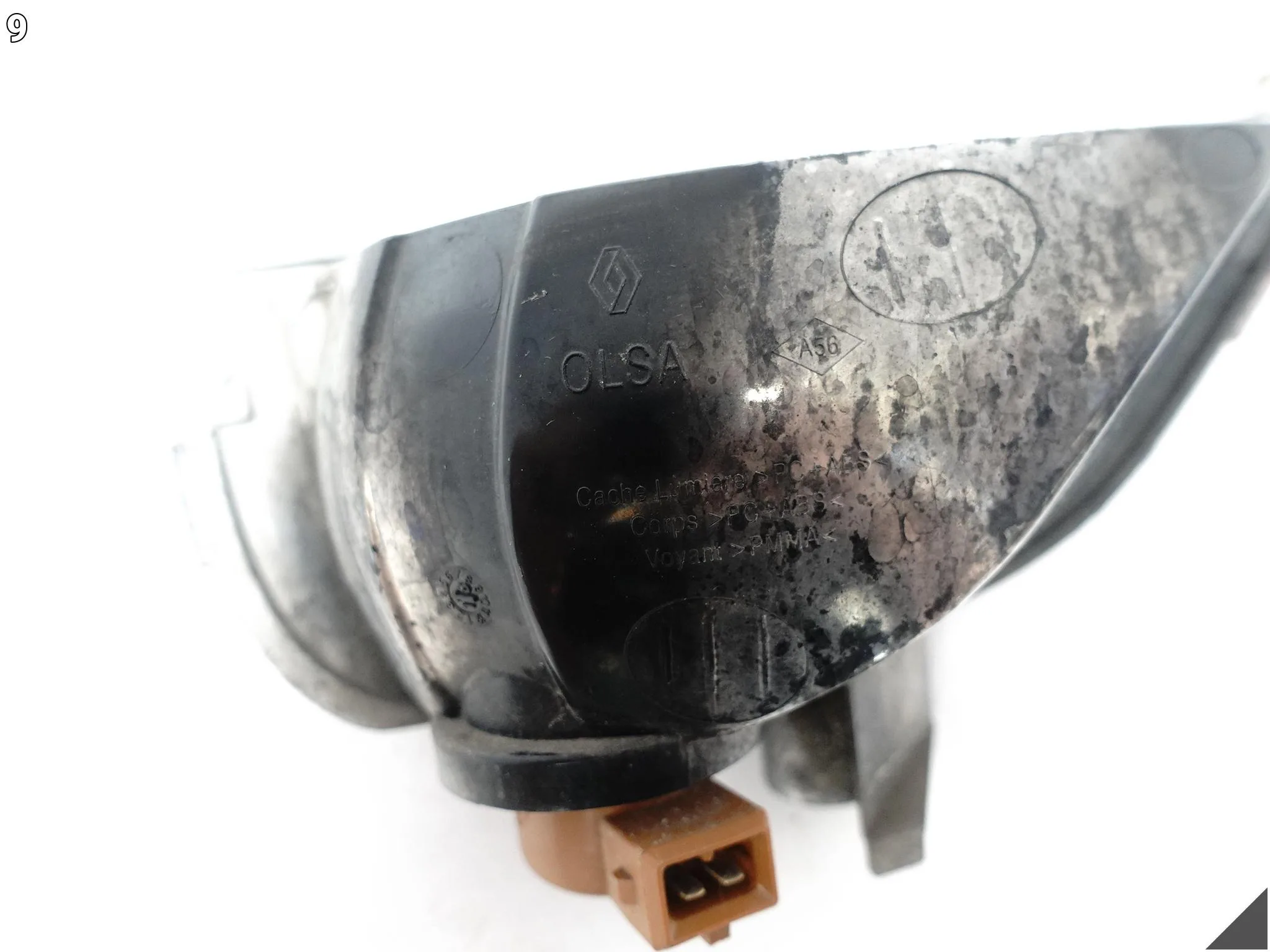 RENAULT SCENIC III CAPTUR I MEGANE III CC LAMPA COFANIA W ZDERZAK TYŁ PRAWA b7b2ae56162fe864c29110b0924b0a28