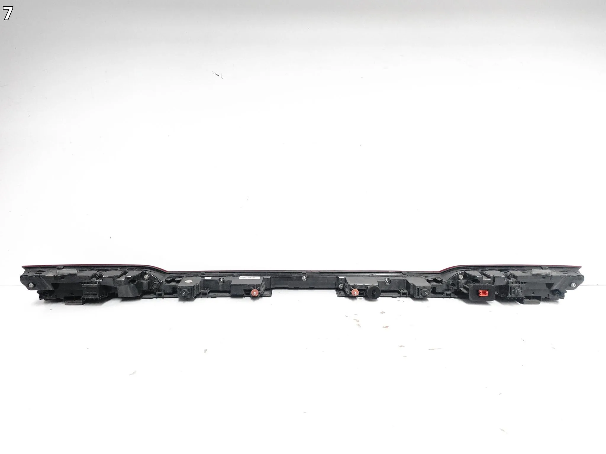 AUDI E-TRON Q8 E-TRON 4KE 18-25 LAMPA BLENDA LED TYŁ W KLAPĘ EUROPA f8d6a3a25b507d657c06b7d0f5a84db4