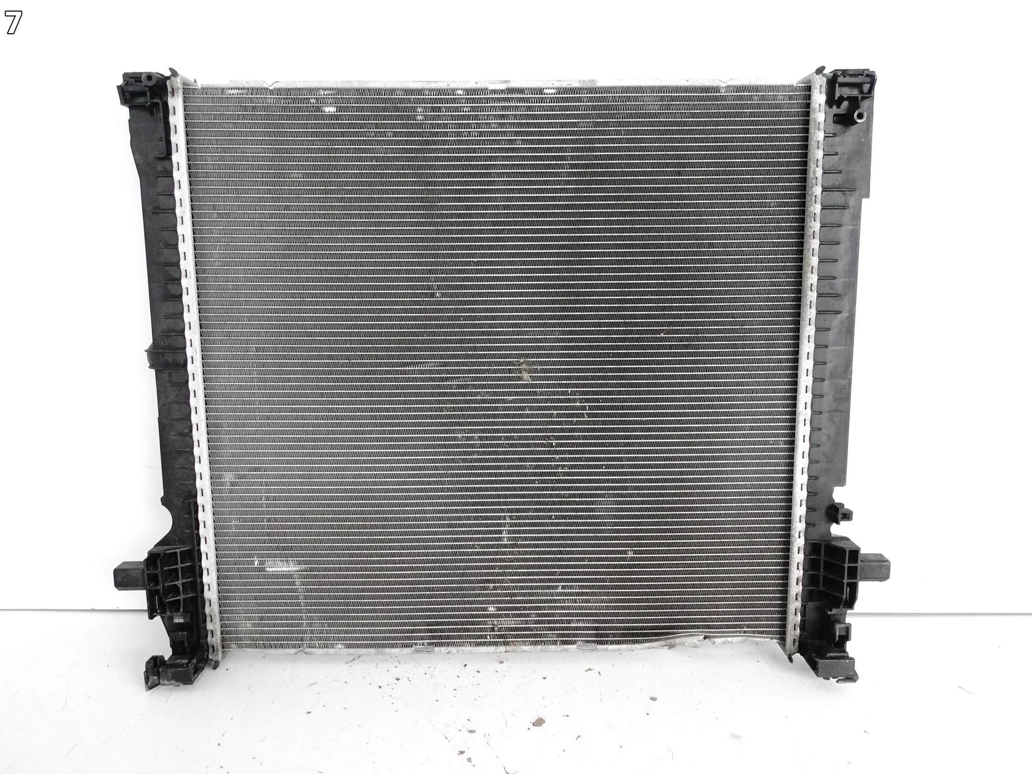 BMW X3 G01 X4 G02 M M40iX 30iX 20iX 17- CHŁODNICA WODY PRZÓD ORG ff53bc4fb01dd41307760e9fe5e3b440
