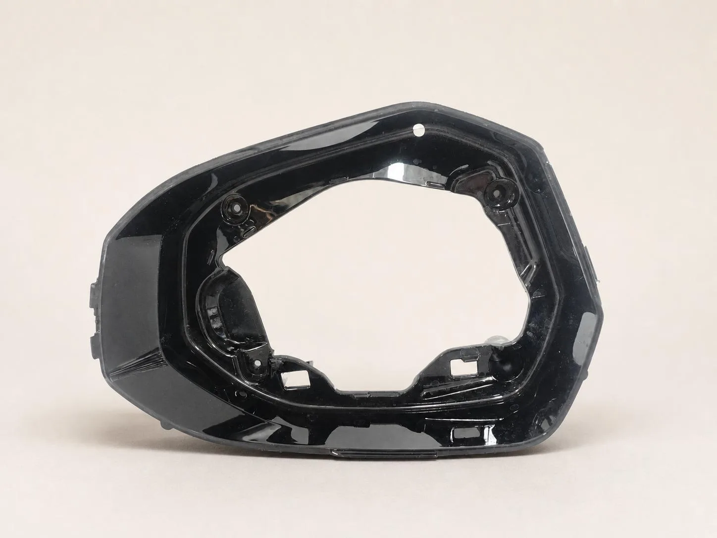 BMW 5 G60 G61 7 G70 22- OBUDOWA OSŁONA LUSTERKO PIERŚCIEŃ MOCUJĄCY PRAWE dd3e1fe1efe5a8336f203a437d2e58ad