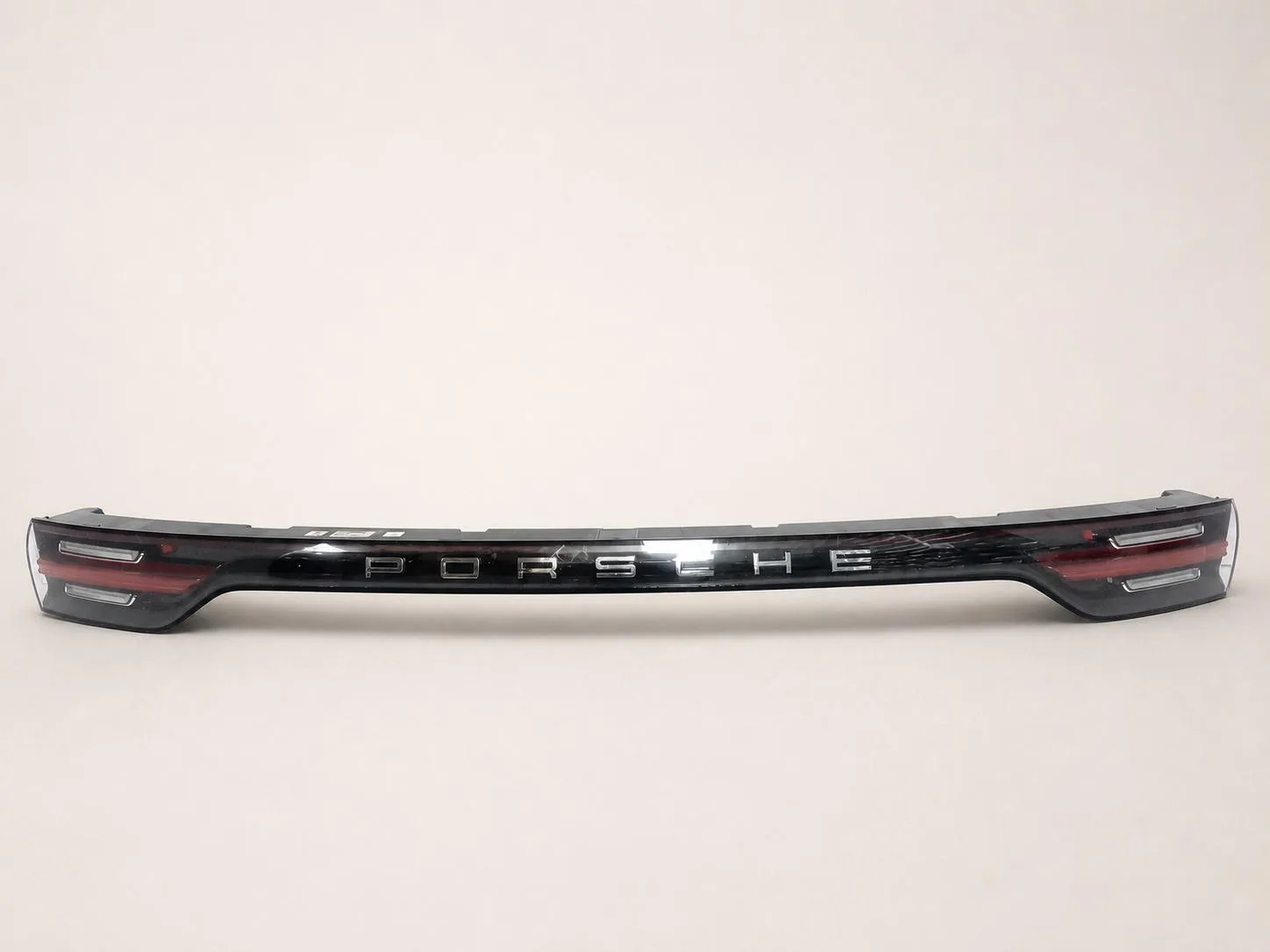 PORSCHE CAYENNE III E3 9Y0 18- LAMPA LED BLENDA ŚRODKOWA W BAGAŻNIK TYŁ EU e54c8c689d94bb053053c754ffd7b37e