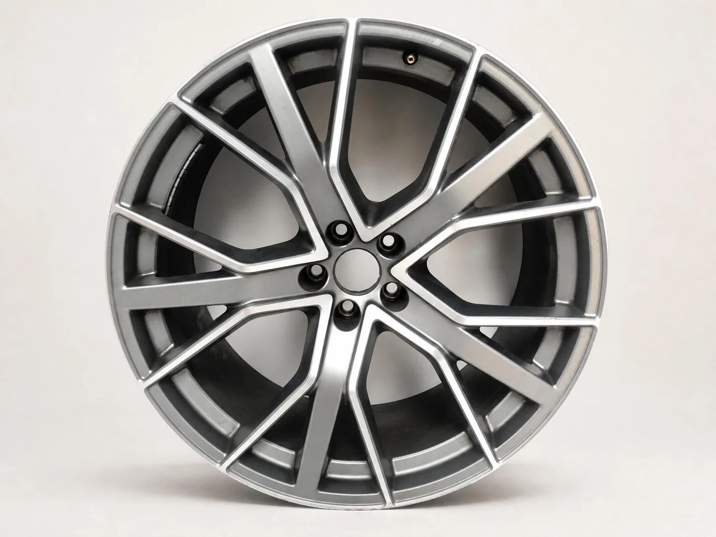 AUDI SQ7 Q7 4M0 FELGA ALUMINIOWA AUDI SPORT 10Jx22 ET26 5×112 7282f1ff6aab3d894a018f7341c5edff