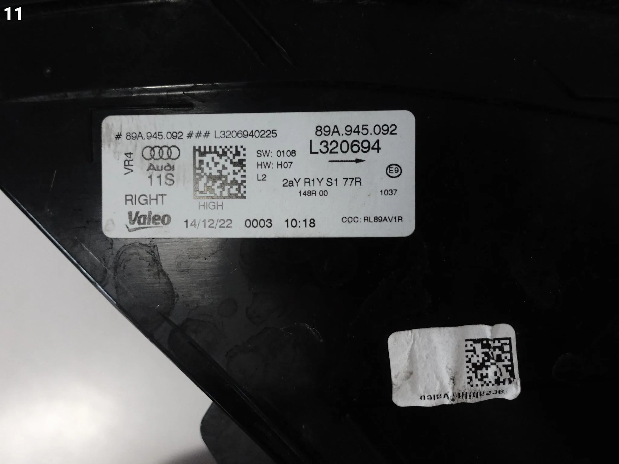 AUDI Q4 E-TRON SPORTBACK 89A 21- LAMPA LED HIGH W BŁOTNIK TYŁ PRAWA EUROPA 6aa79143419d27e93ca4aa8b72728742