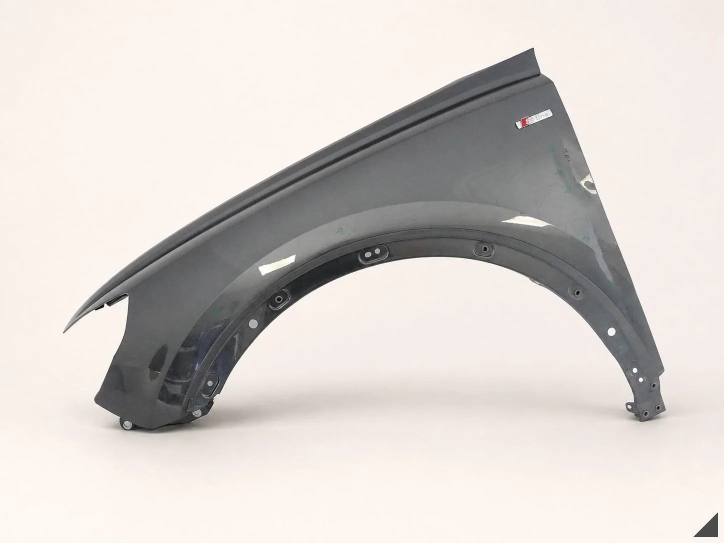 AUDI Q3 RSQ3 83A 83F F3 18-25 BŁOTNIK FENDER LEWY PRZÓD 68b2276ac47f0a8411f8e7e5c5895996