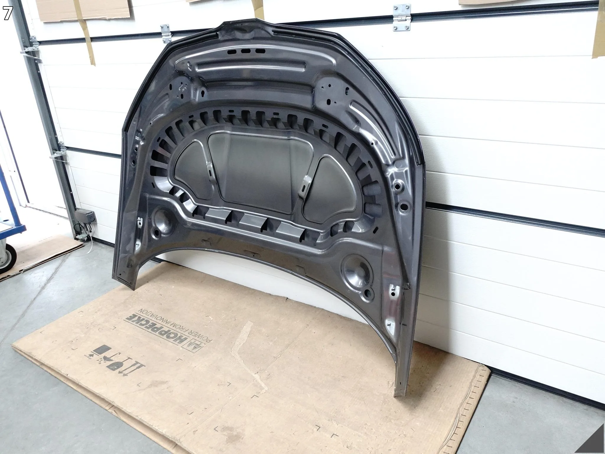 SKODA SCALA 657 19- MASKA POKRYWA SILNIKA BONNET HOOD PRZÓD ŁADNA ed8c0843806d43cdc6426119d55cbe1b