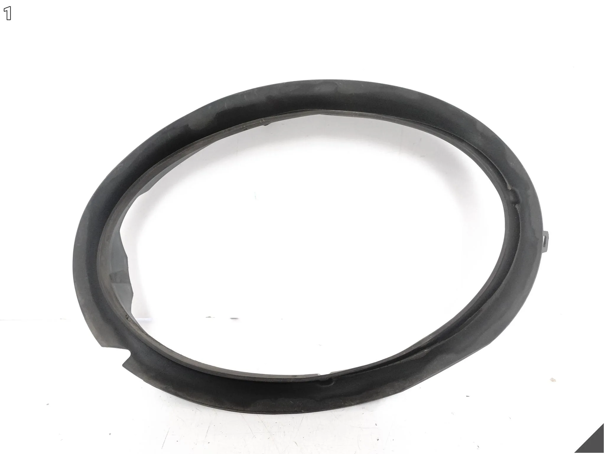 MINI CLUBMAN F54 COOPER F55 F56 F57 15-24 USZCZELKA RAMKA LAMPY PRZÓD LEWA c73af269d15ed26561c98cb70c4006d5