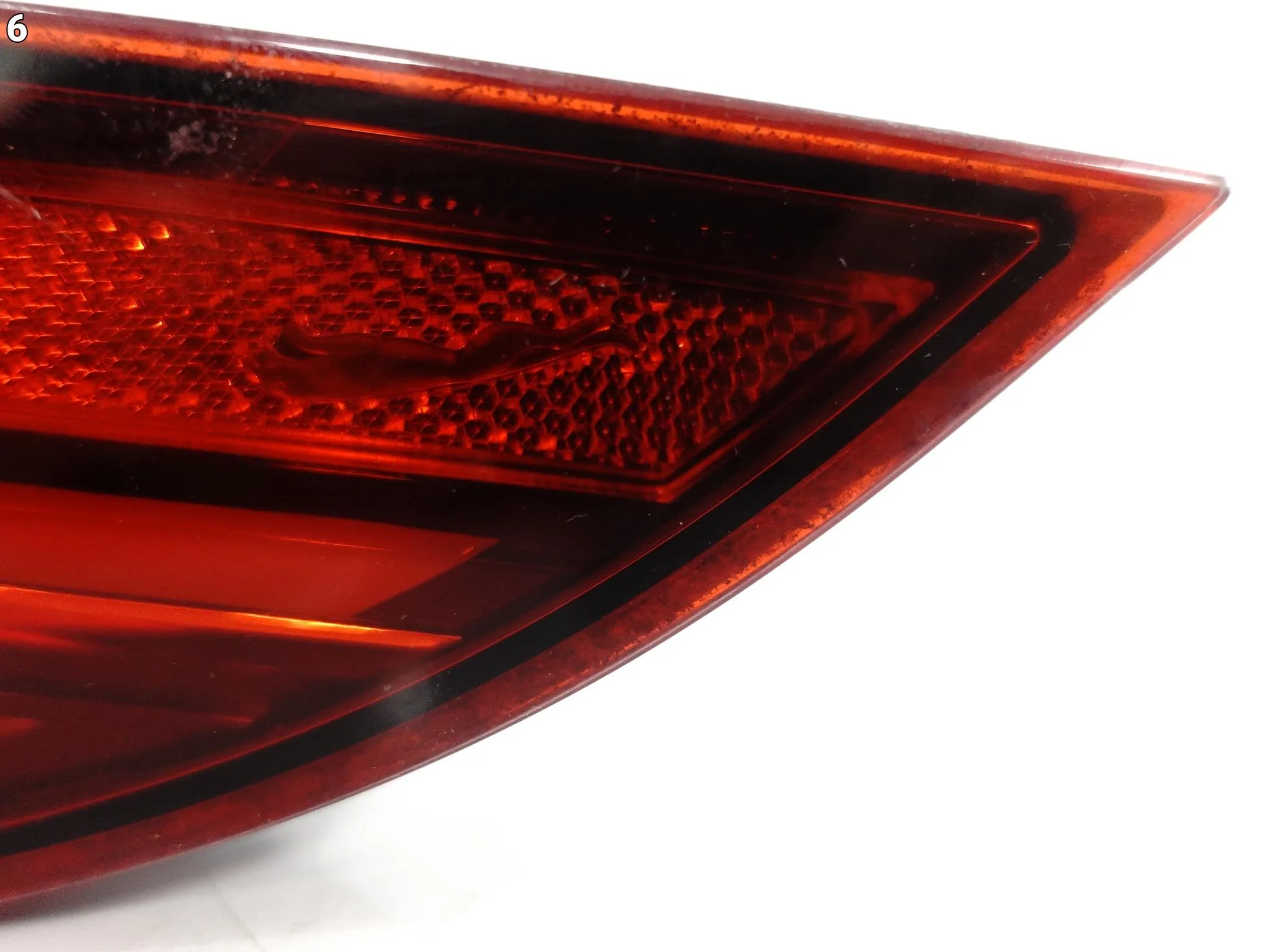 JAGUAR XE X760 LIFT 19-24 LAMPA LED LEWA W BŁOTNIK TYŁ EUROPA d6a9a9cdc18422a44092ada29c446192